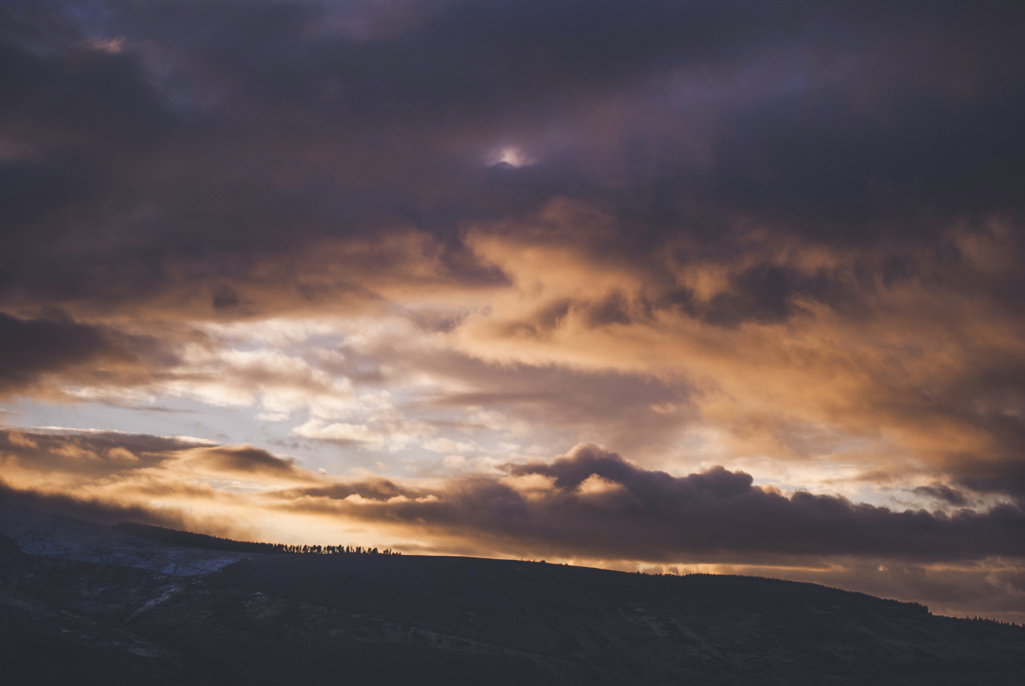 Sony Alpha DSLR-A330 sample photo. Mountains photography