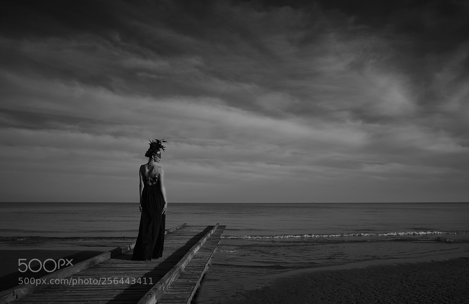 Canon EOS 5DS R sample photo. Beautiful woman in a photography