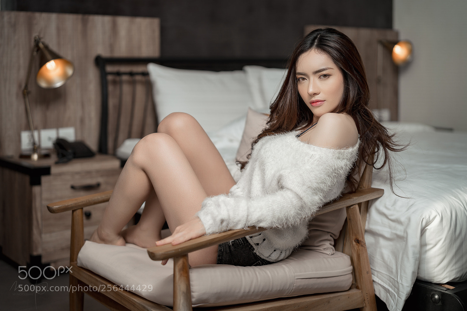 Sony a7R III sample photo. The room photography