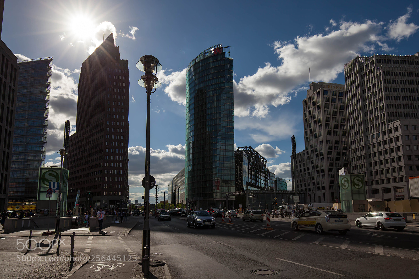 Canon EOS 5D Mark II sample photo. Blue sky at potsdamer photography