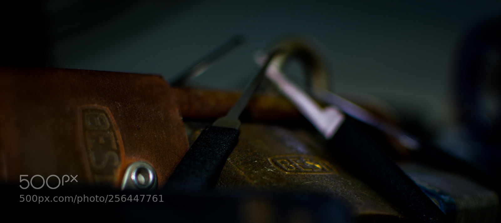 Nikon D3200 sample photo. Lockpics and a lock photography
