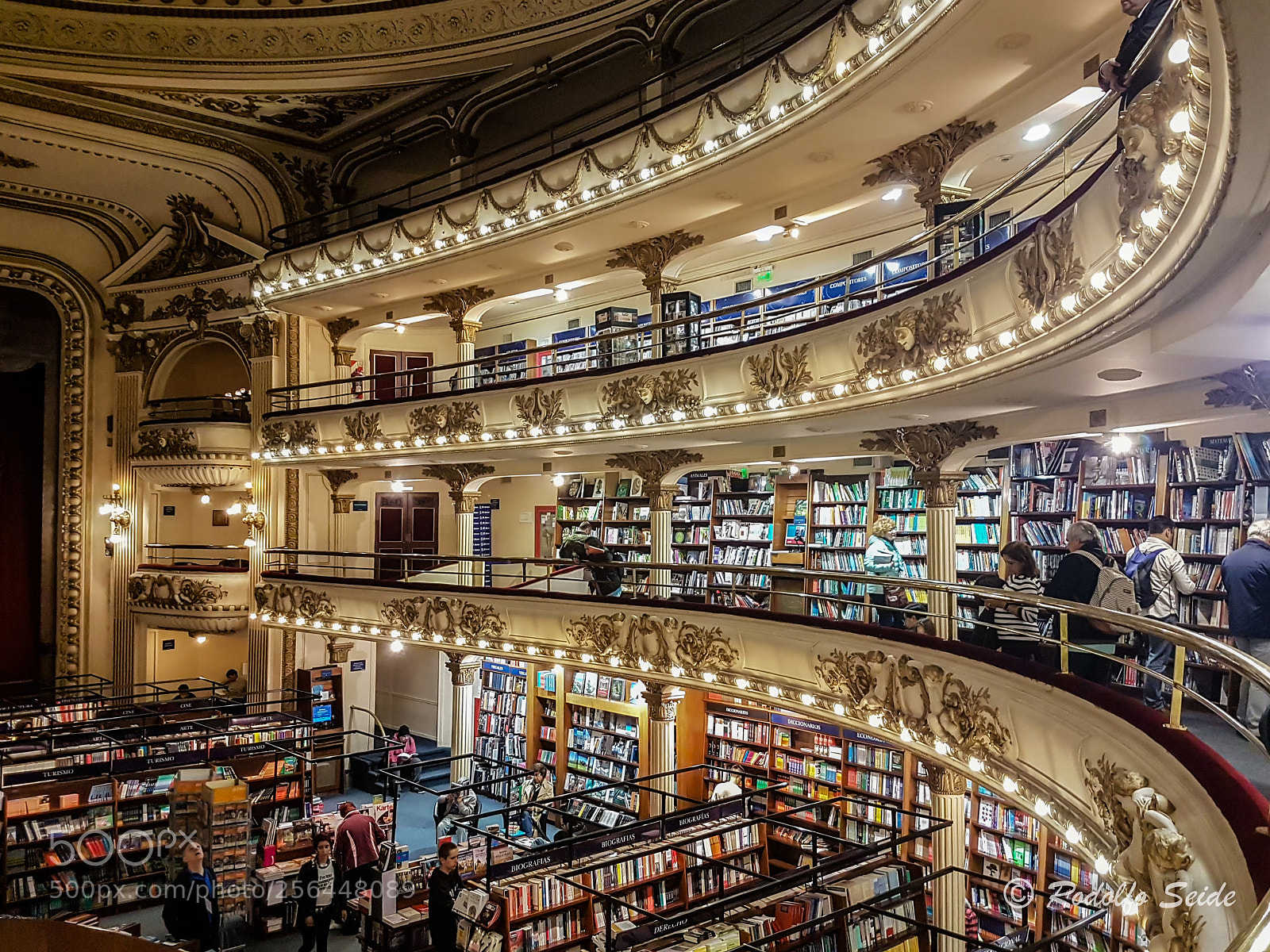 Samsung Galaxy S7 Edge sample photo. El ateneo bookstore photography