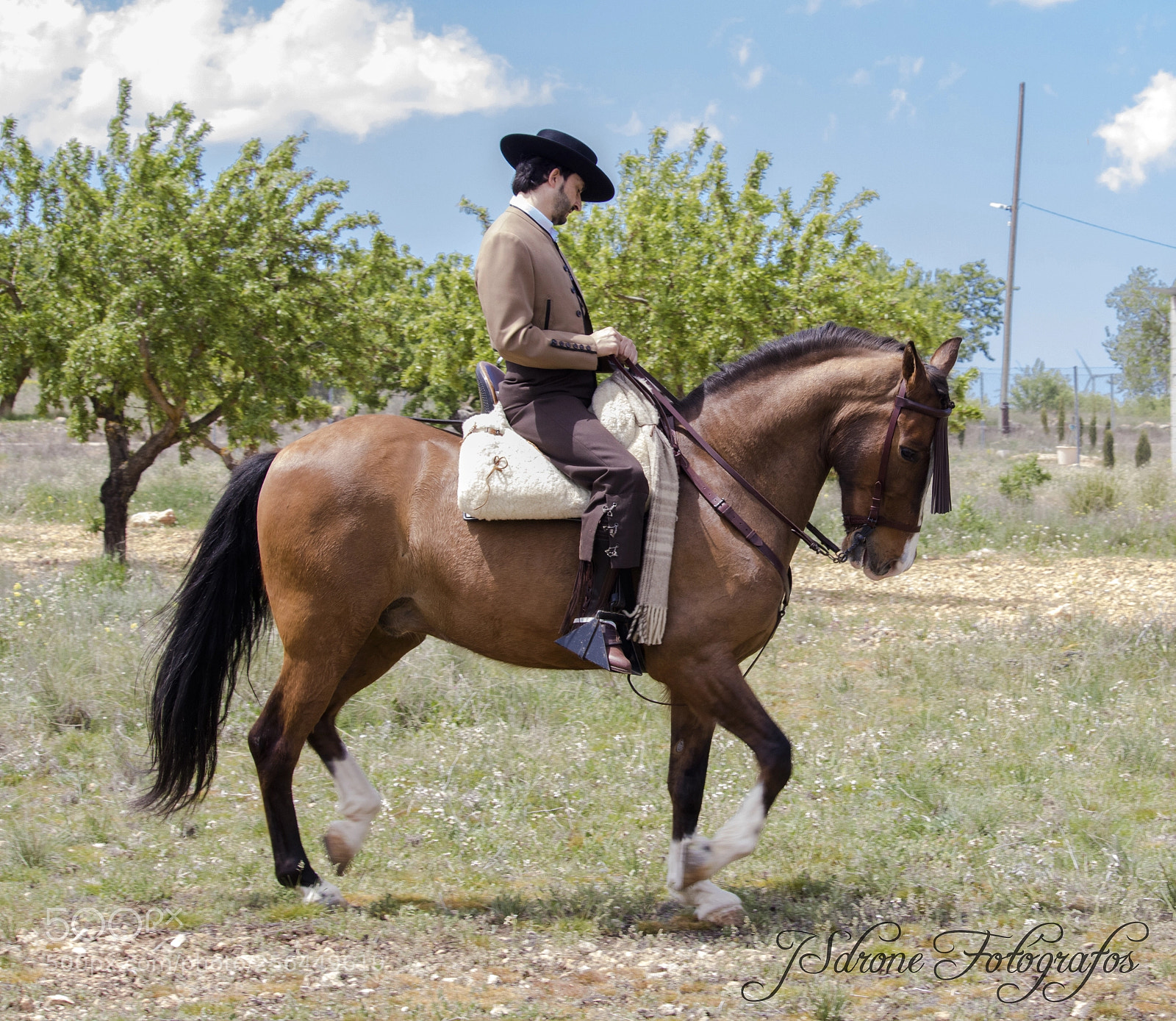 Canon EOS 750D (EOS Rebel T6i / EOS Kiss X8i) sample photo. Rider photography