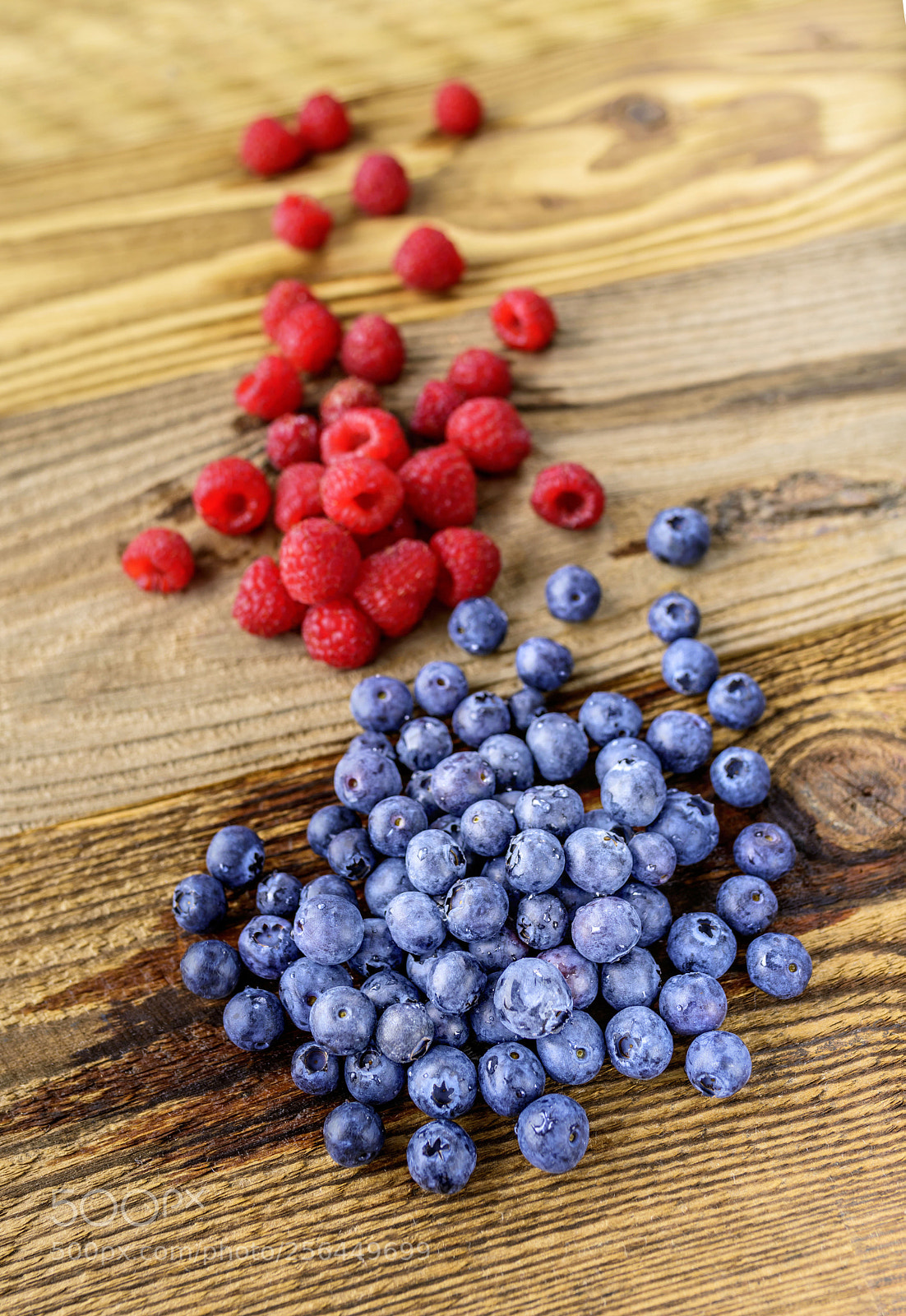 Nikon D800 sample photo. Berries photography