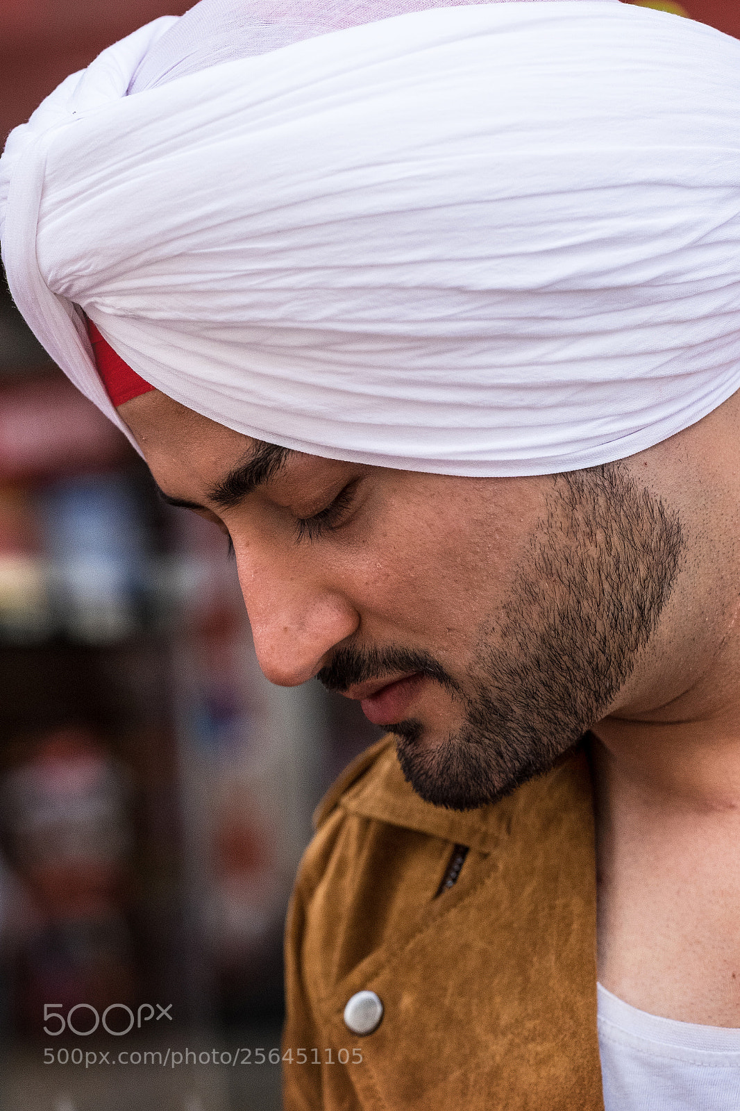 Fujifilm X-T1 sample photo. White turban photography