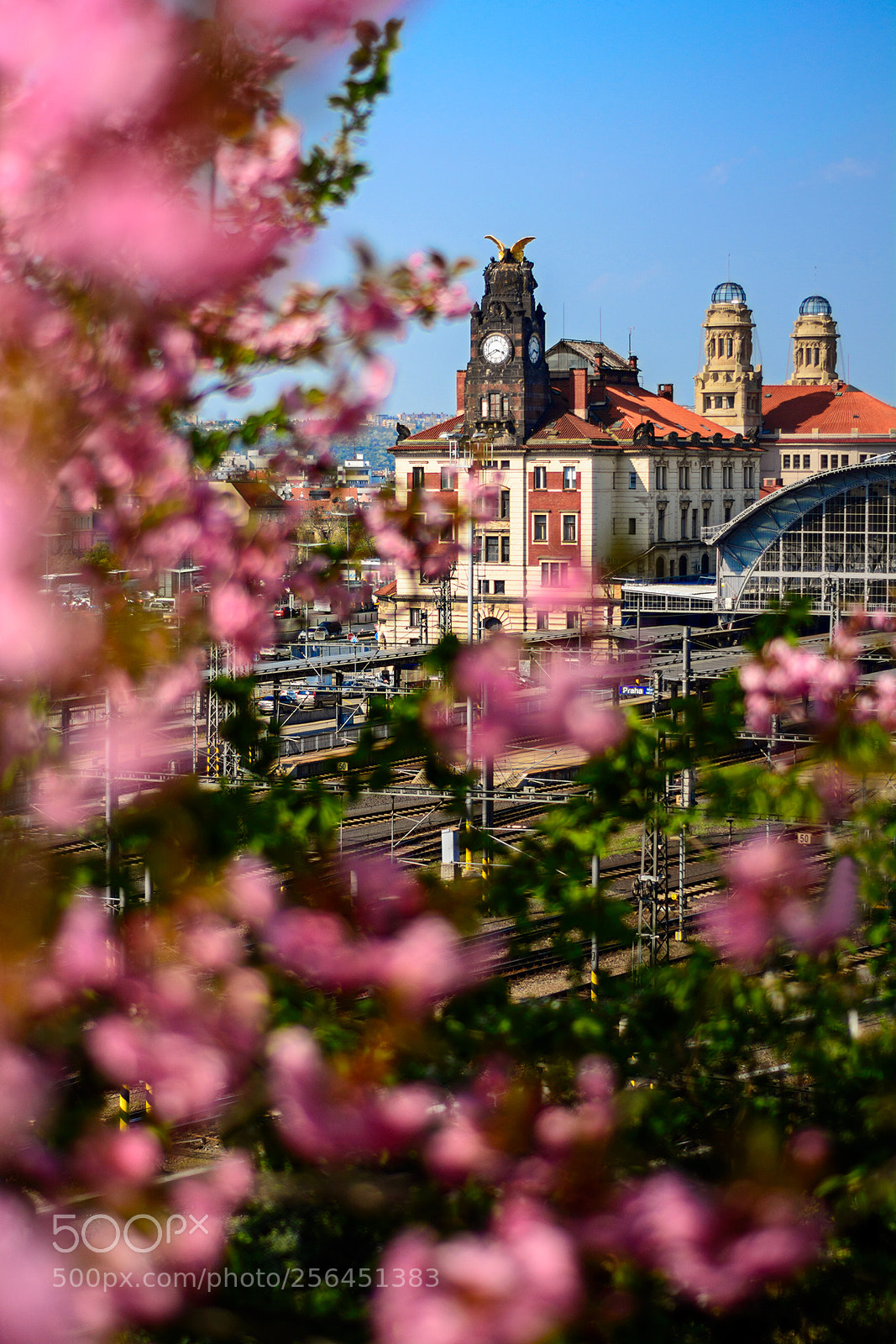 Nikon D7100 sample photo. Prague main railway station photography