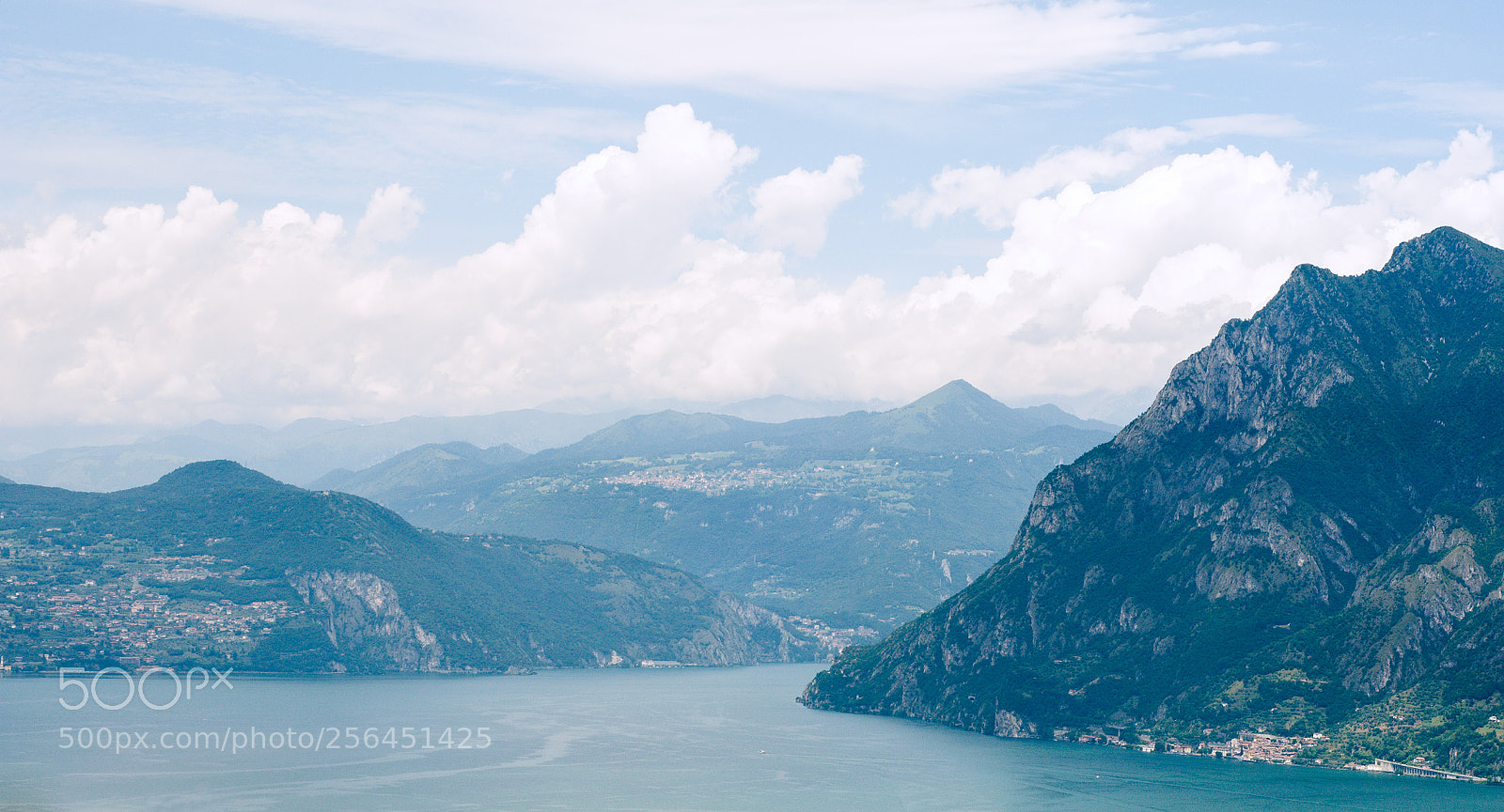 Nikon D90 sample photo. Lago d'iseo photography