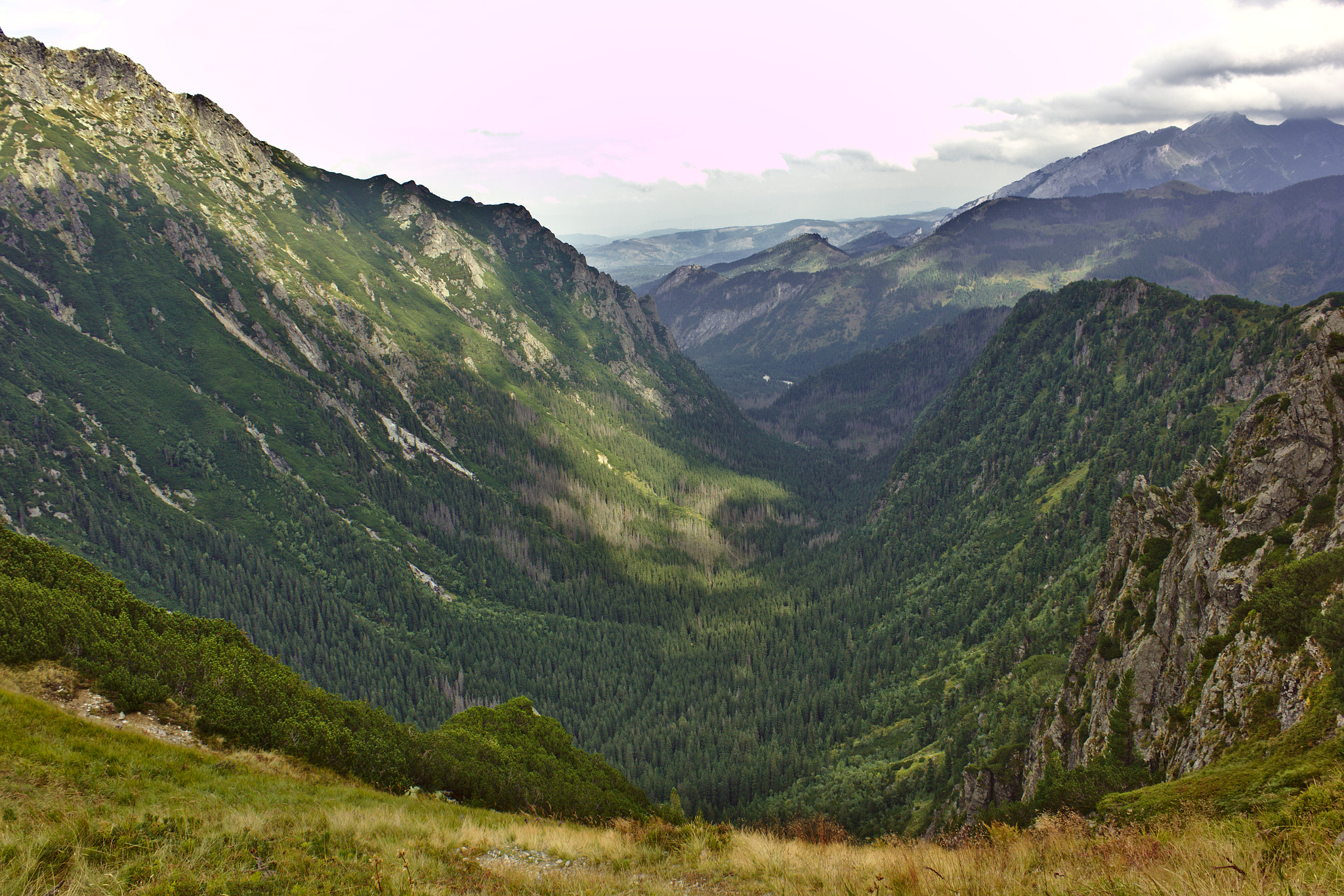 Canon EOS 550D (EOS Rebel T2i / EOS Kiss X4) sample photo. Tatra mountains ii photography
