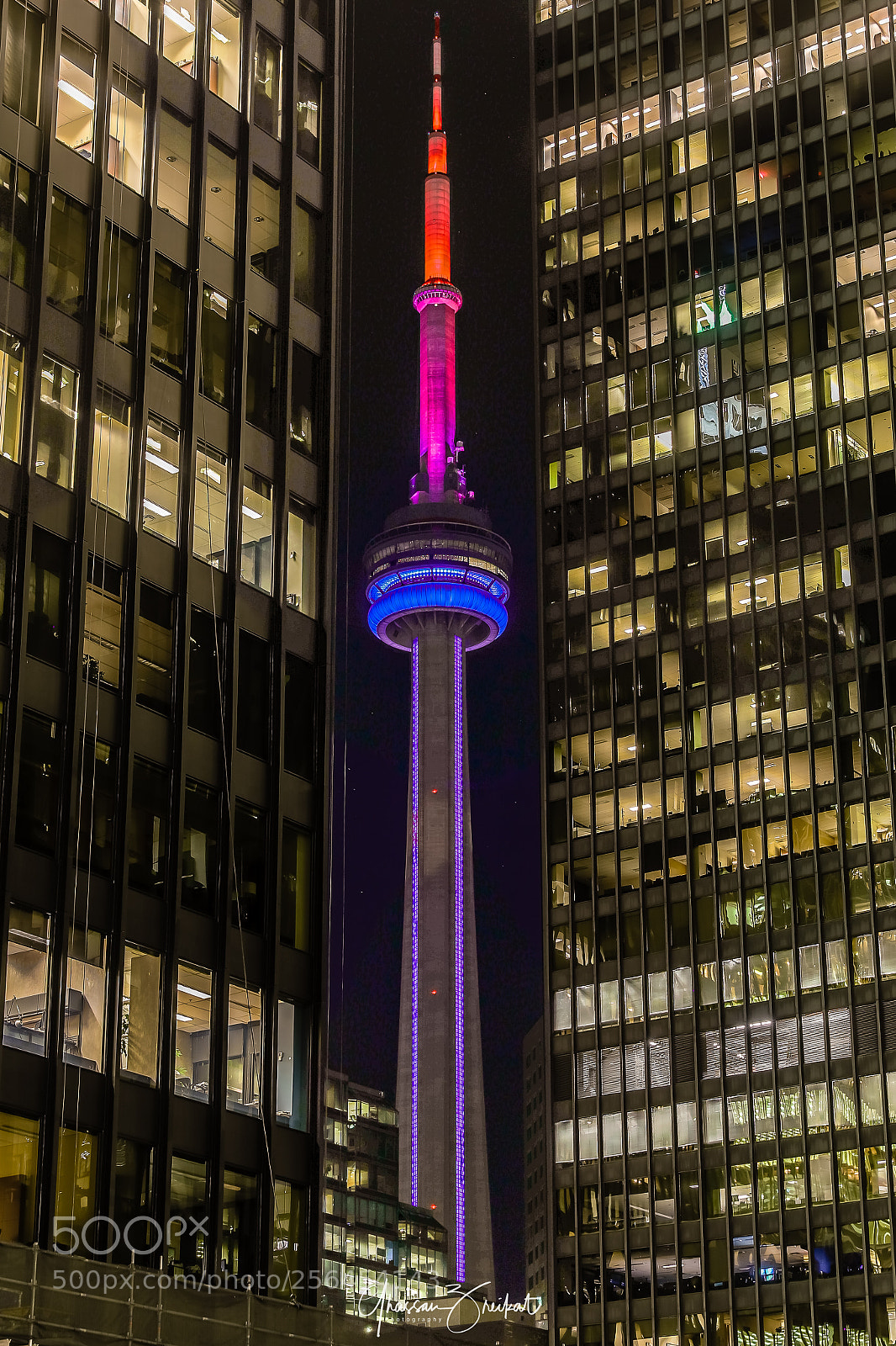 Canon EOS-1D X Mark II sample photo. Cn tower photography