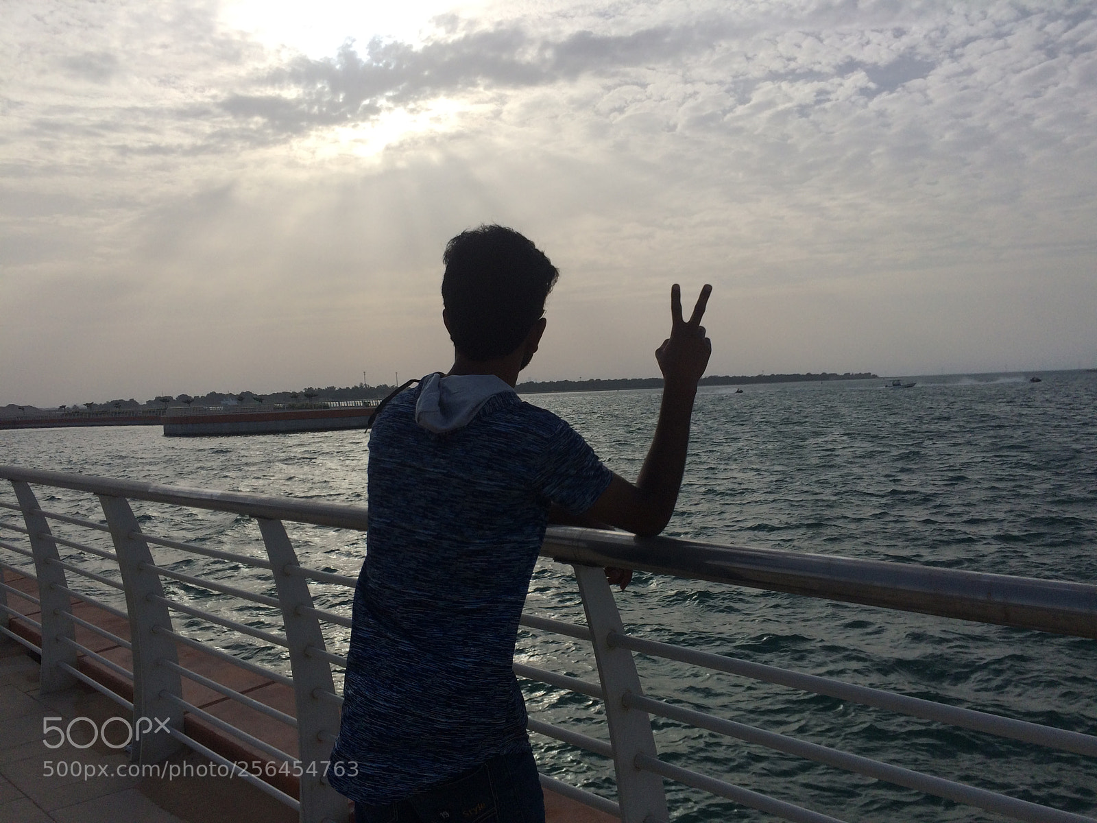 Apple iPhone 5s sample photo. Me in frame photography