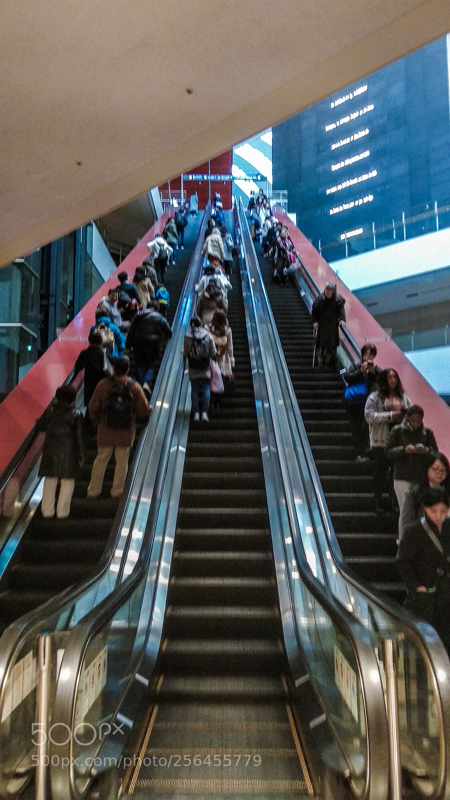 Xiaomi Mi A1 sample photo. Longest escalator i've seen photography