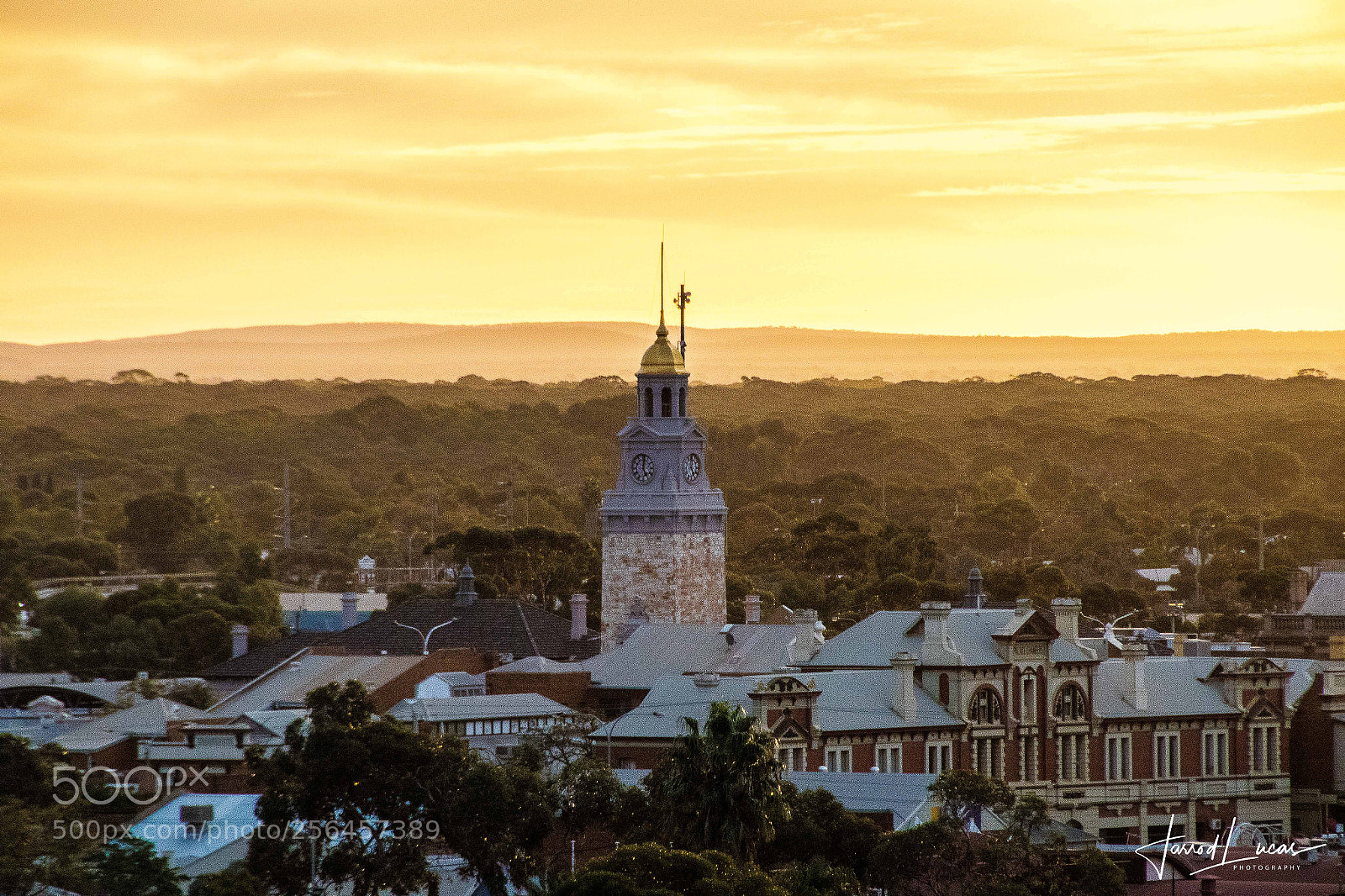 Canon EOS 7D Mark II sample photo. Golden dome photography