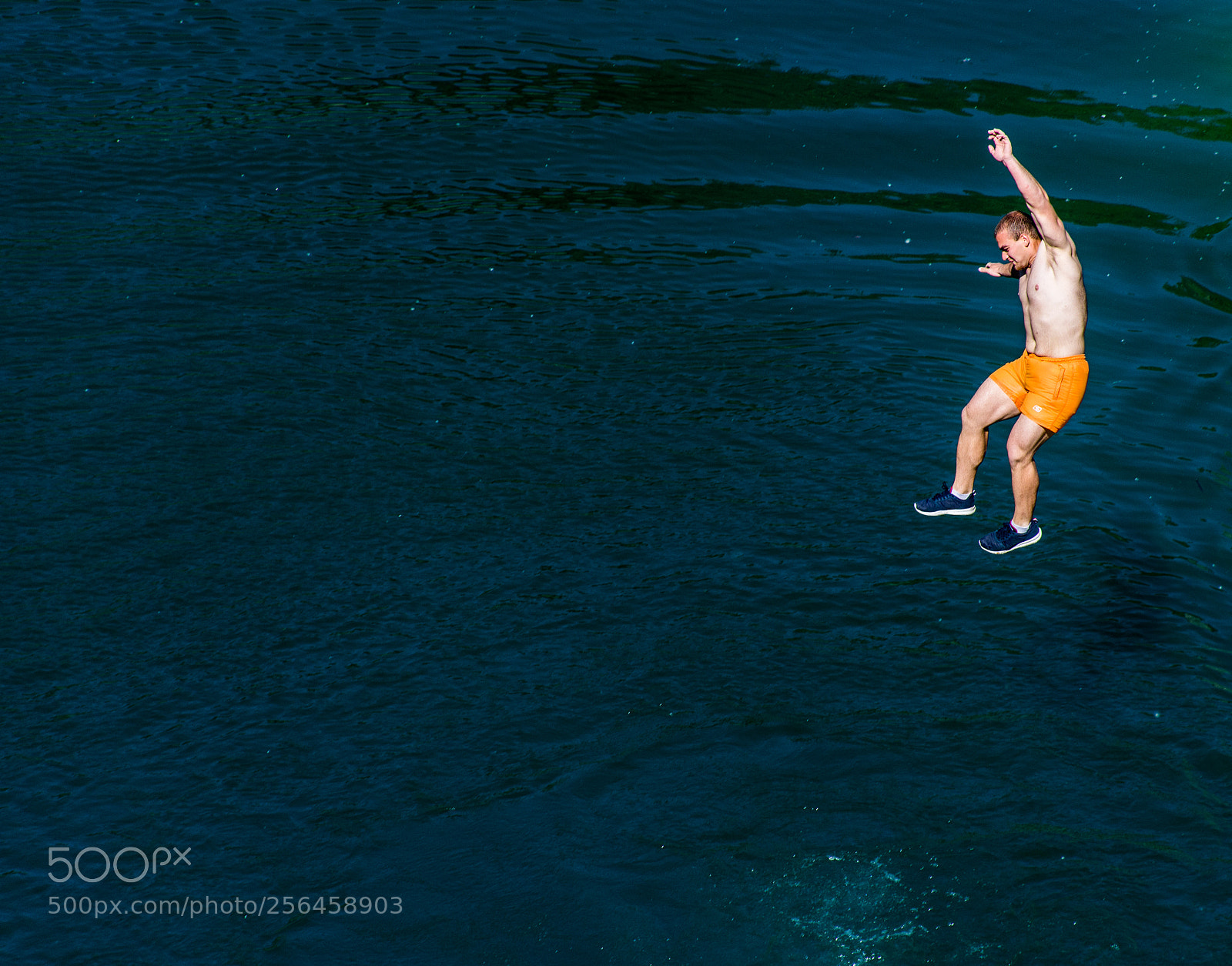 Nikon D7200 sample photo. Freefalling photography