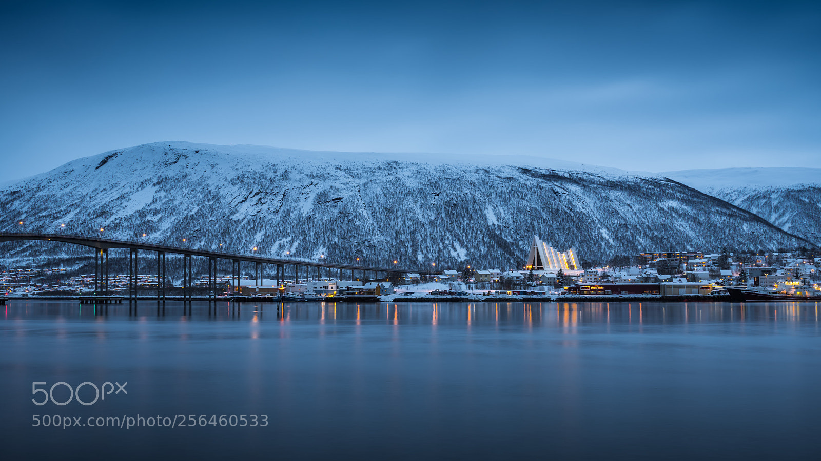 Sony a6500 sample photo. The blue arctic photography