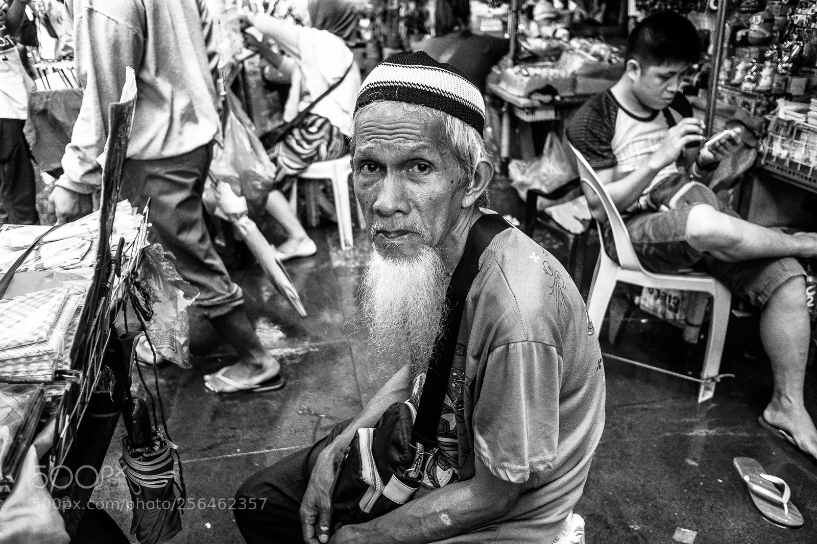 Fujifilm X70 sample photo. Quiapo photography