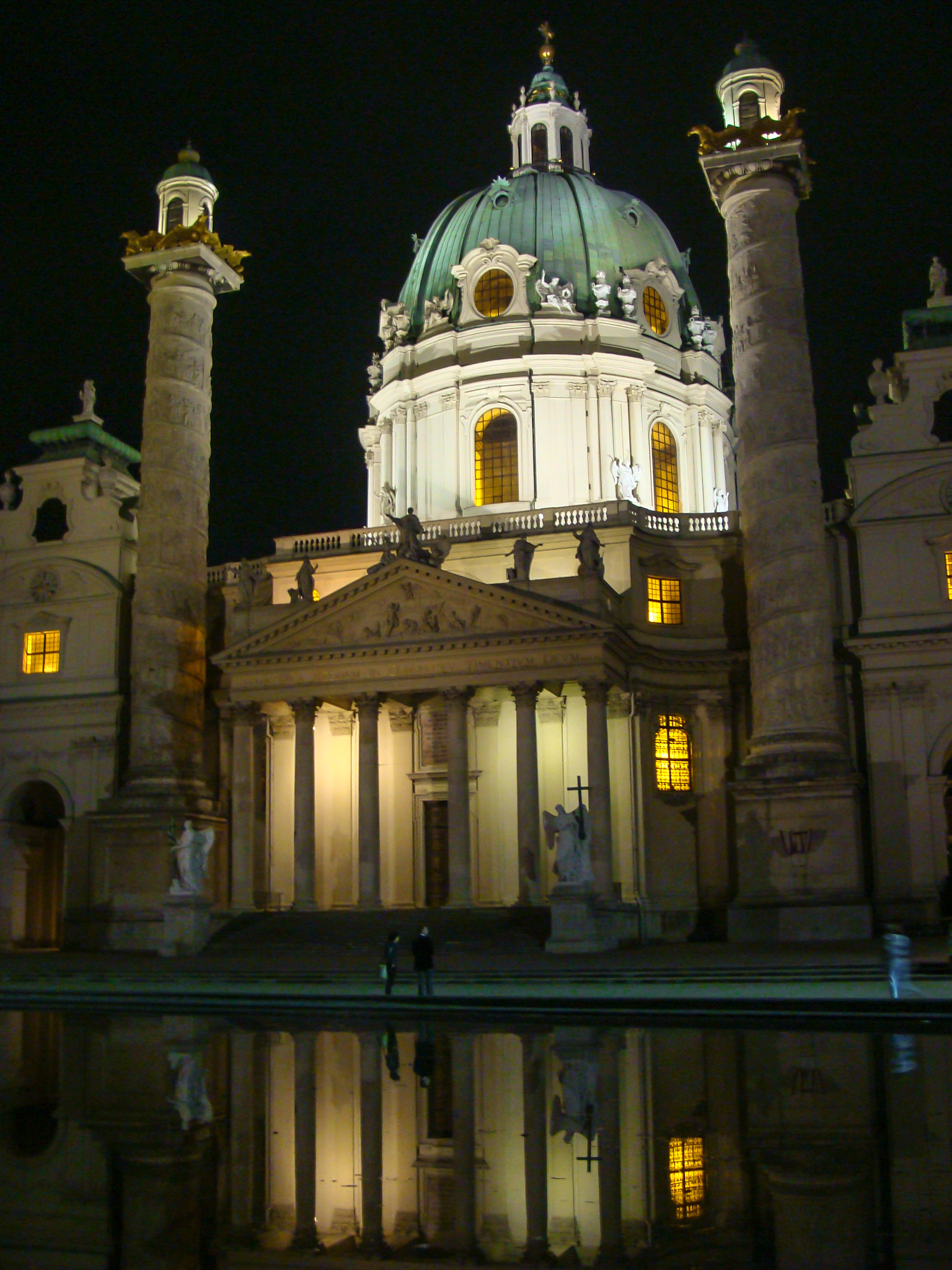 Sony DSC-H3 sample photo. Vienna photography