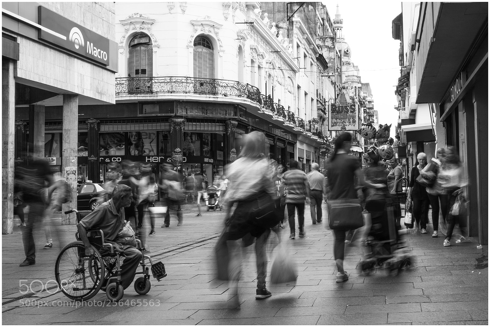 Sony a7 sample photo. Movimiento photography