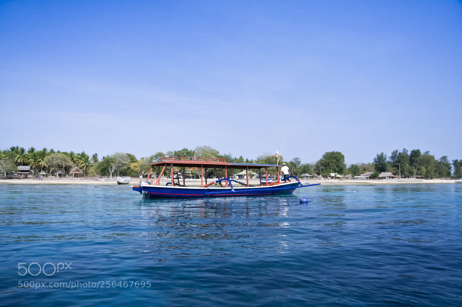 Canon EOS 350D (EOS Digital Rebel XT / EOS Kiss Digital N) sample photo. Outriiger dive boat gili photography
