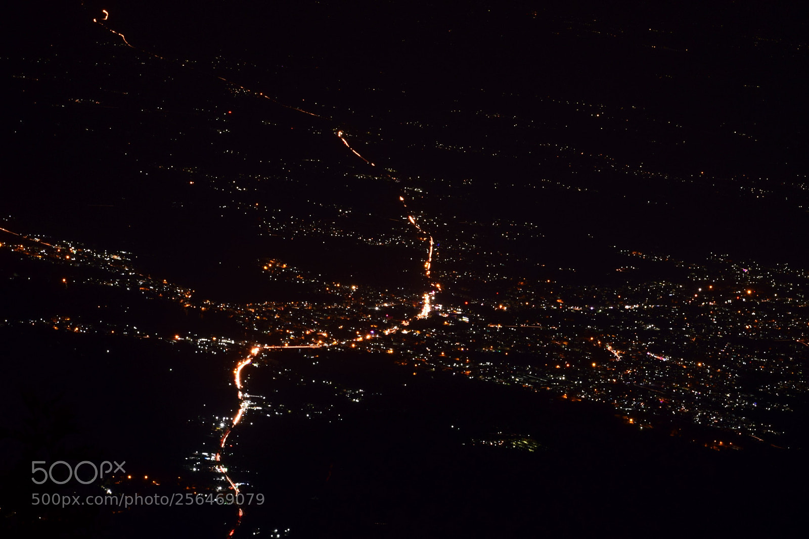 Nikon D5300 sample photo. Light motion from the photography