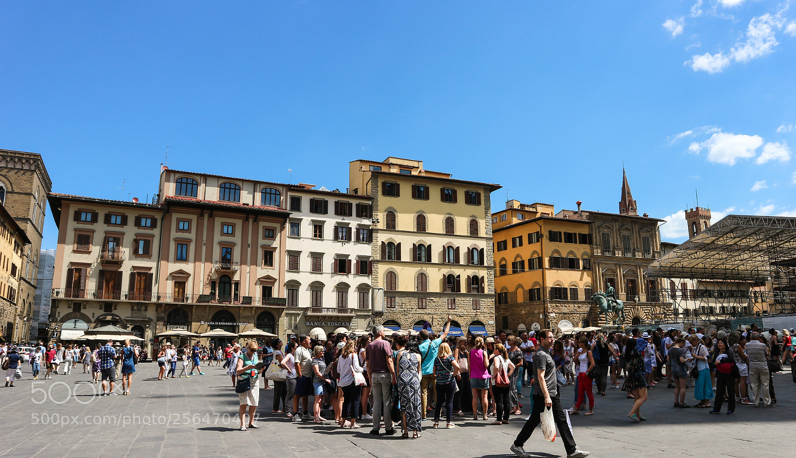 Canon EOS M10 sample photo. Square in florence photography