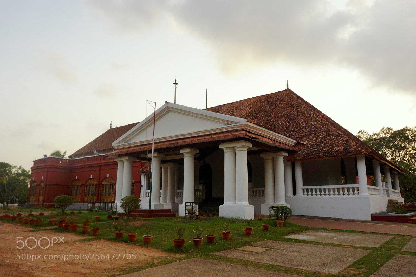 Sony E 16-50mm F3.5-5.6 PZ OSS sample photo. Dsc photography