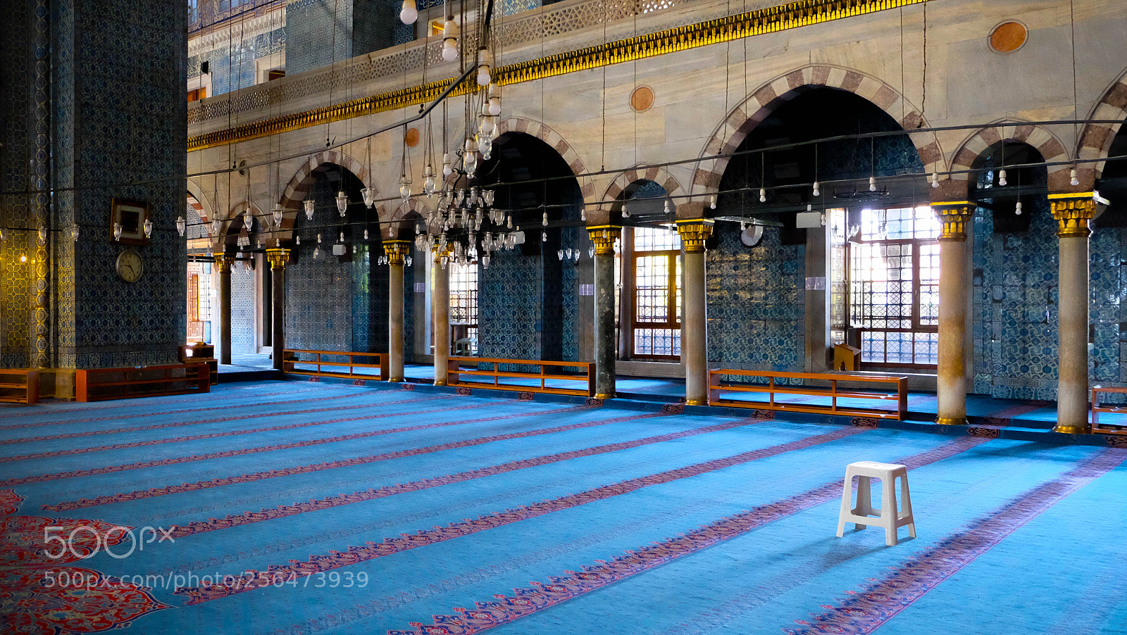 Fujifilm X-T1 sample photo. Blue and red golden photography