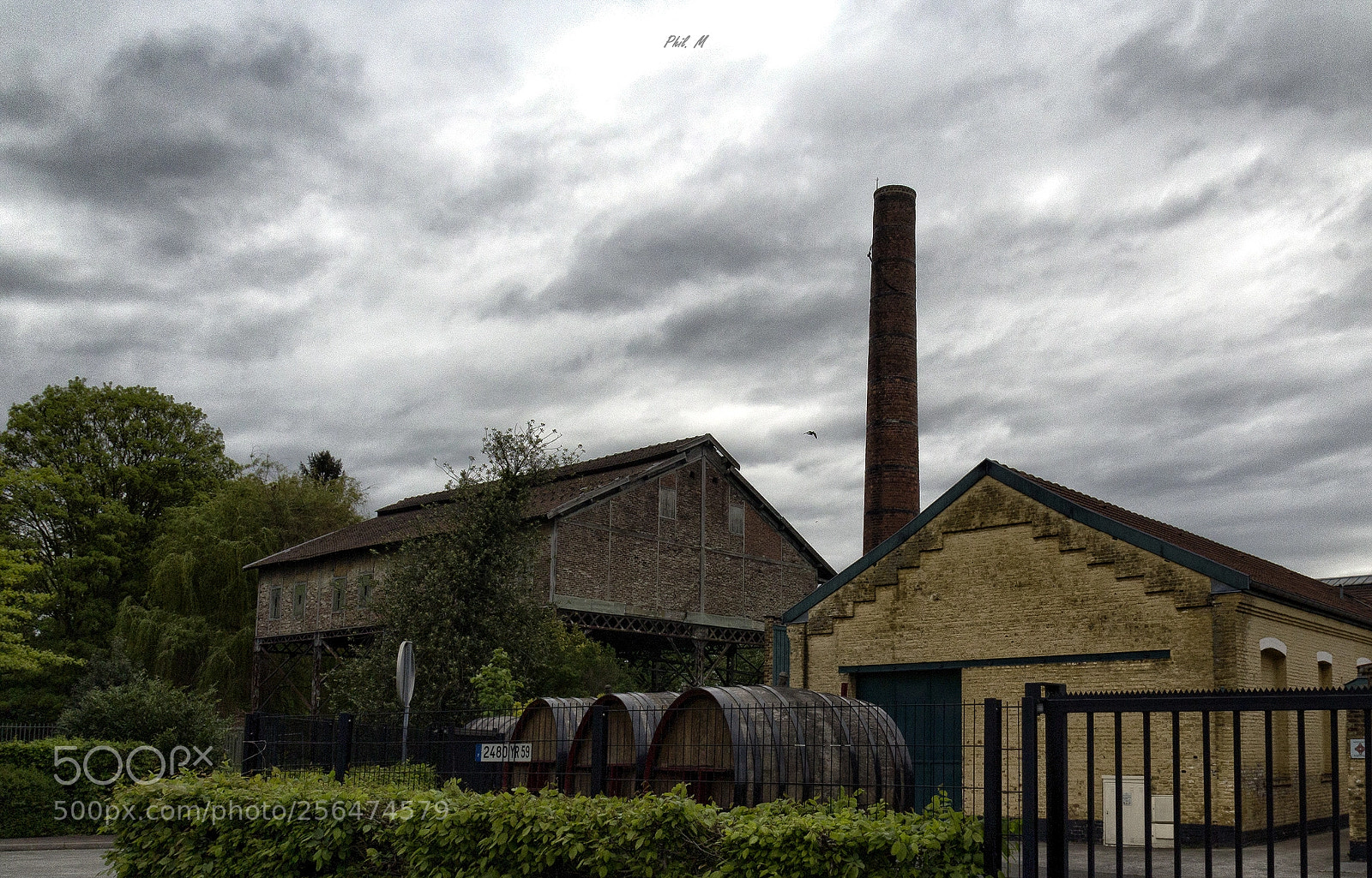 Canon EOS 1200D (EOS Rebel T5 / EOS Kiss X70 / EOS Hi) sample photo. La distillerie . photography