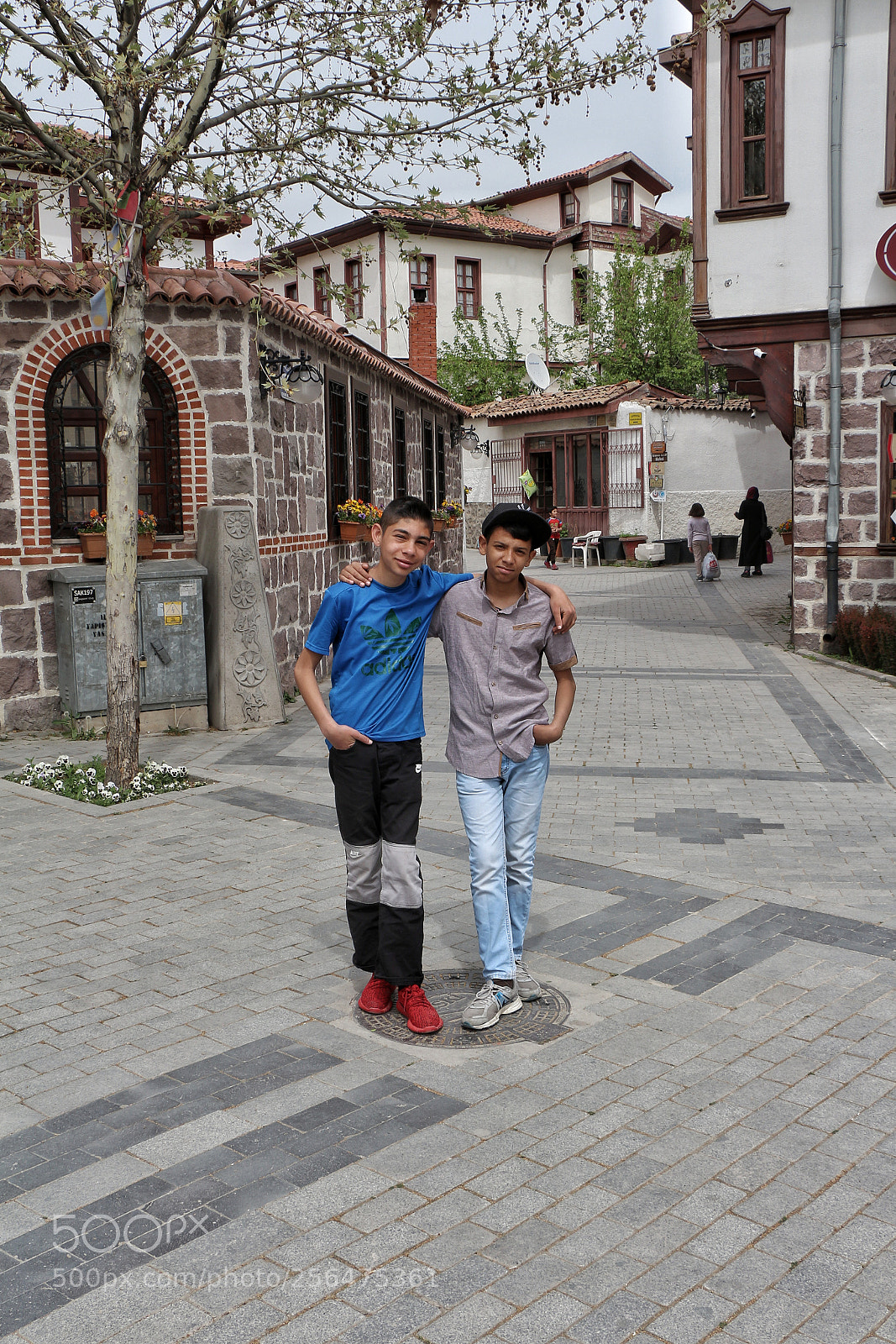 Canon EOS 700D (EOS Rebel T5i / EOS Kiss X7i) sample photo. Friendship photography