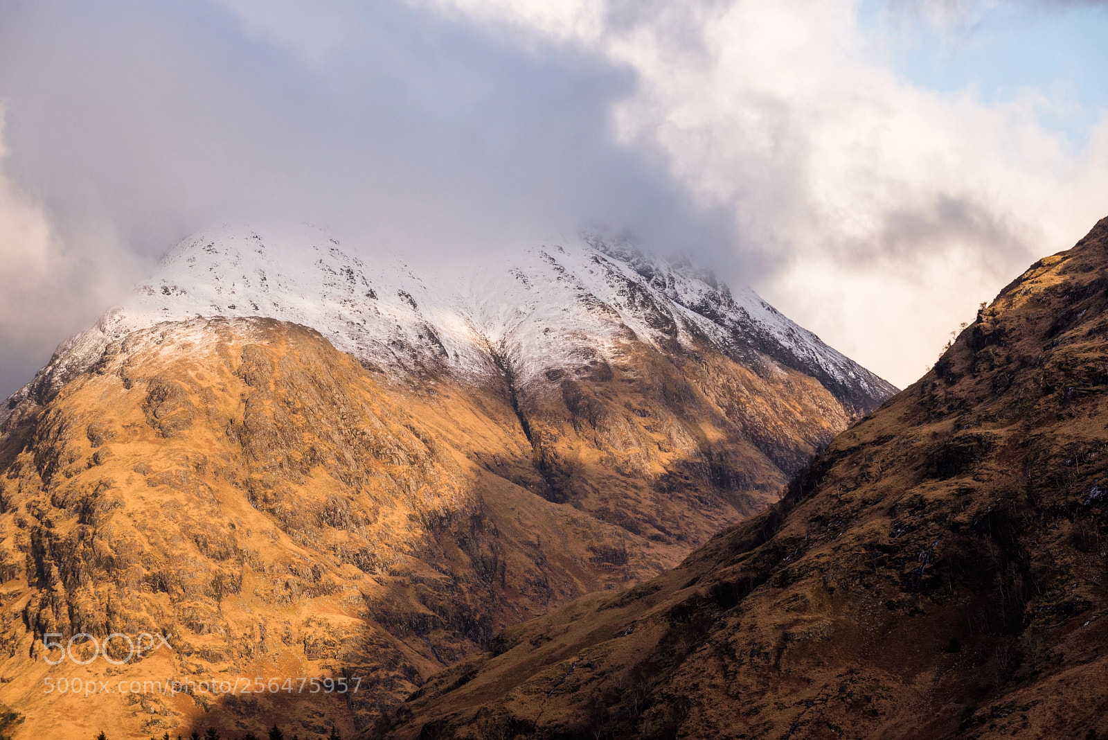 Nikon D810 sample photo. Stob na broige buachaille photography