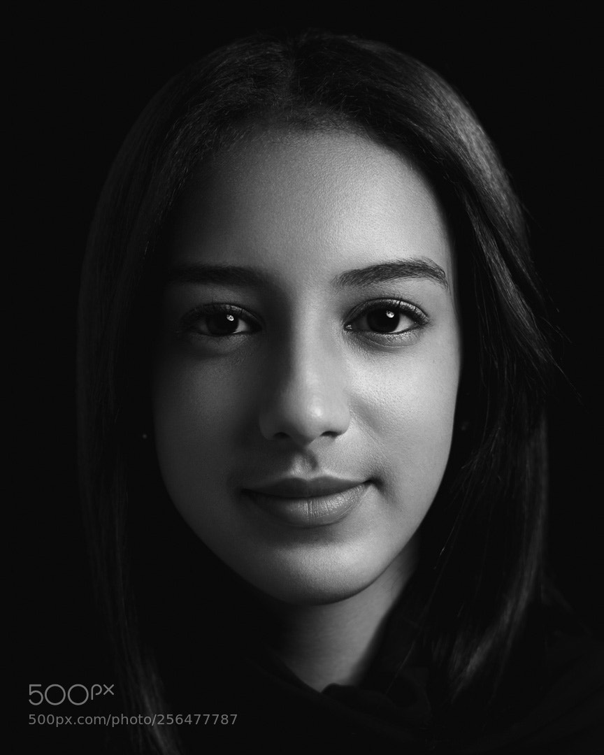 Sony a7 sample photo. Portrait of gey mart photography