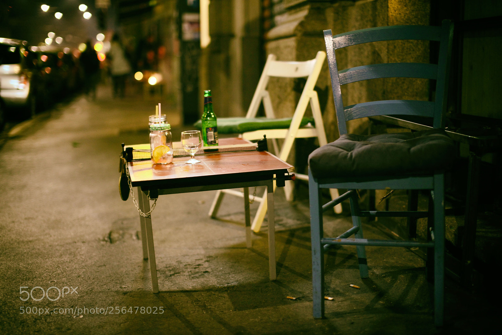 Canon EOS 5D Mark II sample photo. Table after drink photography