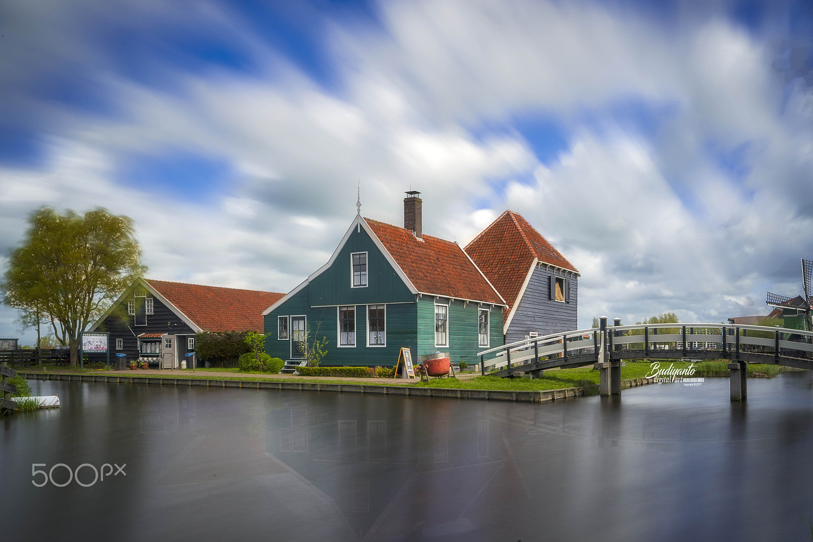 Sony FE 16-35mm F2.8 GM sample photo. The windmill village of zaanse schans photography