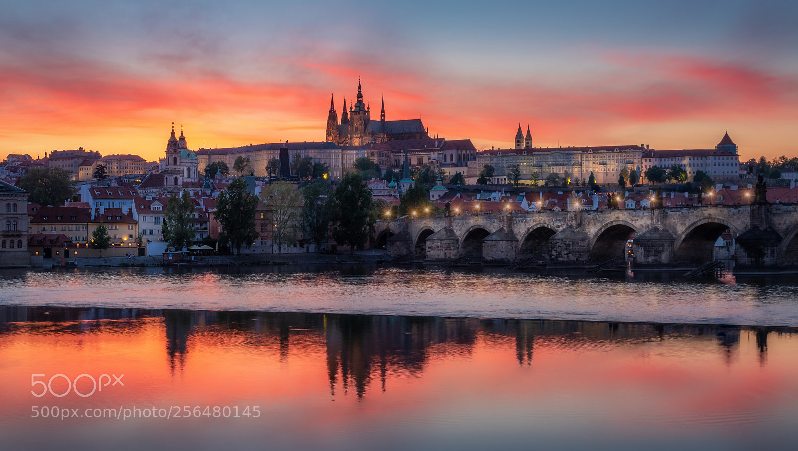 Canon EOS 80D sample photo. Beautiful city of prague photography