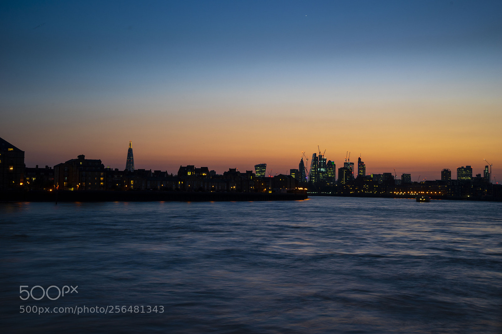 Sony a7 sample photo. London summer sunset photography