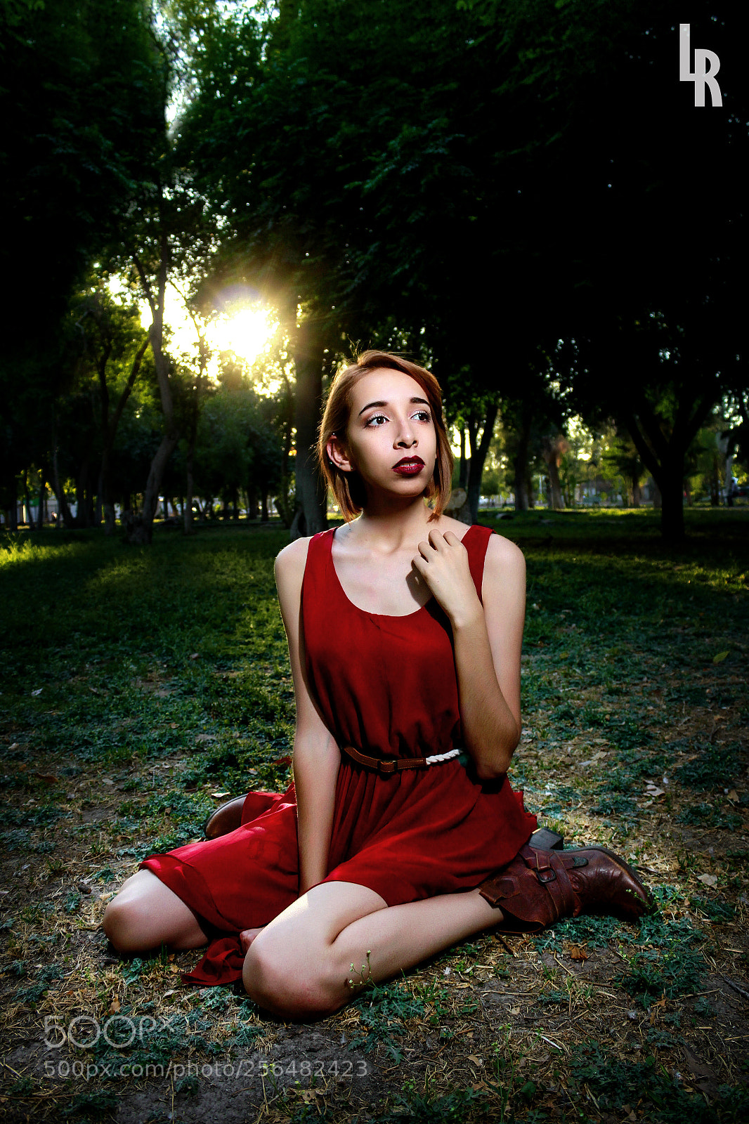Canon EOS 600D (Rebel EOS T3i / EOS Kiss X5) sample photo. Waiting until the sun photography