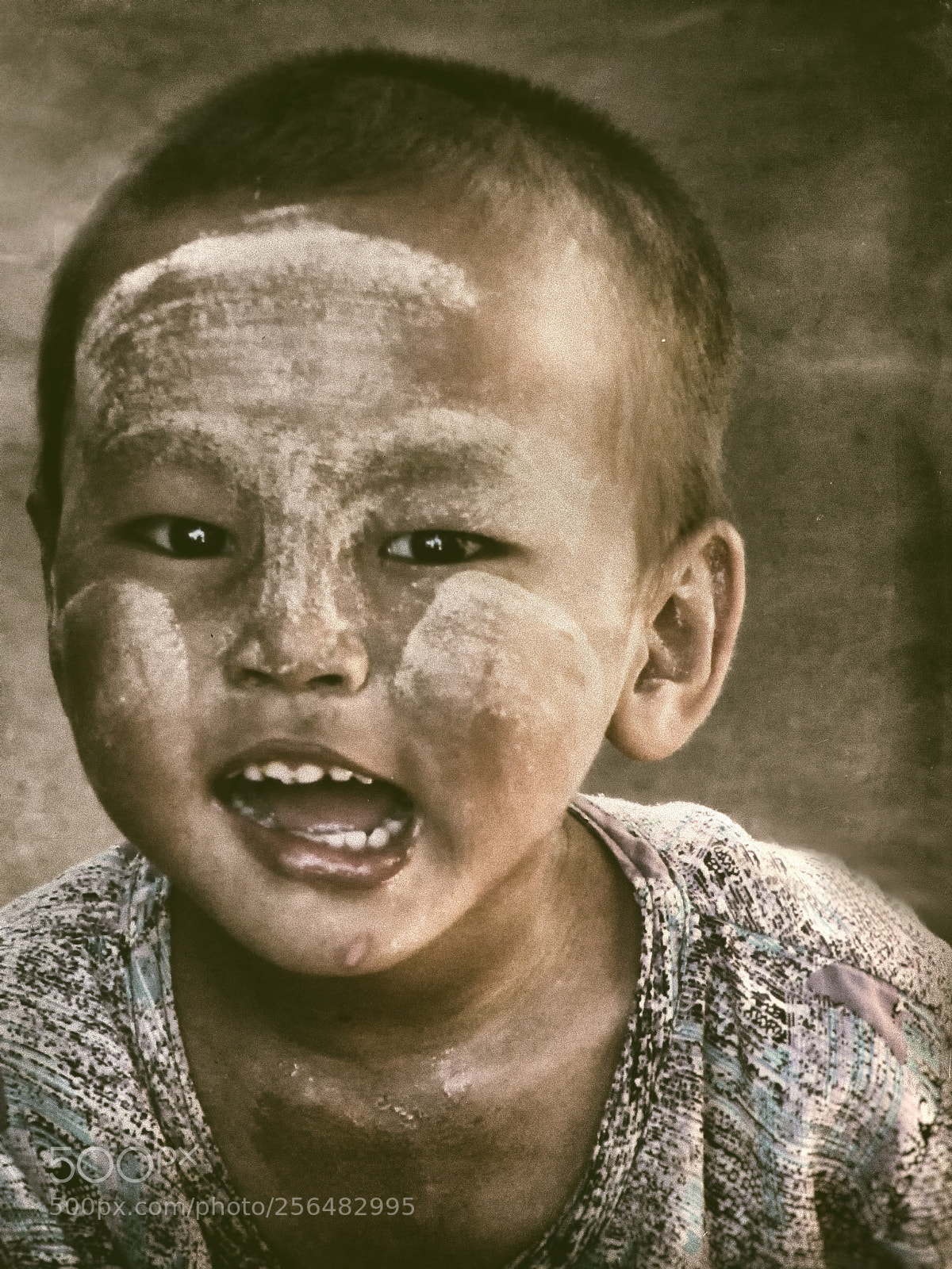 Canon PowerShot SX200 IS sample photo. Burmese boy photography