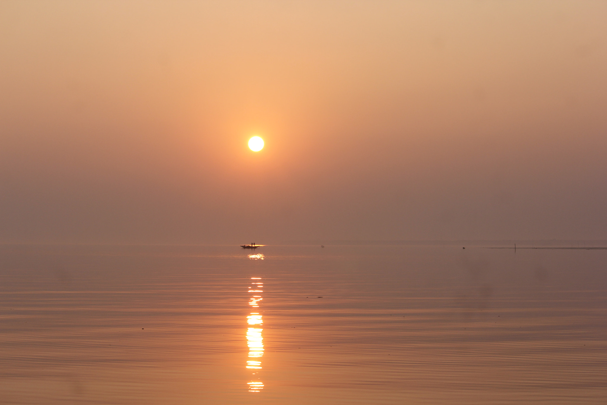 Canon EF-S 55-250mm F4-5.6 IS II sample photo. Sunset and life photography