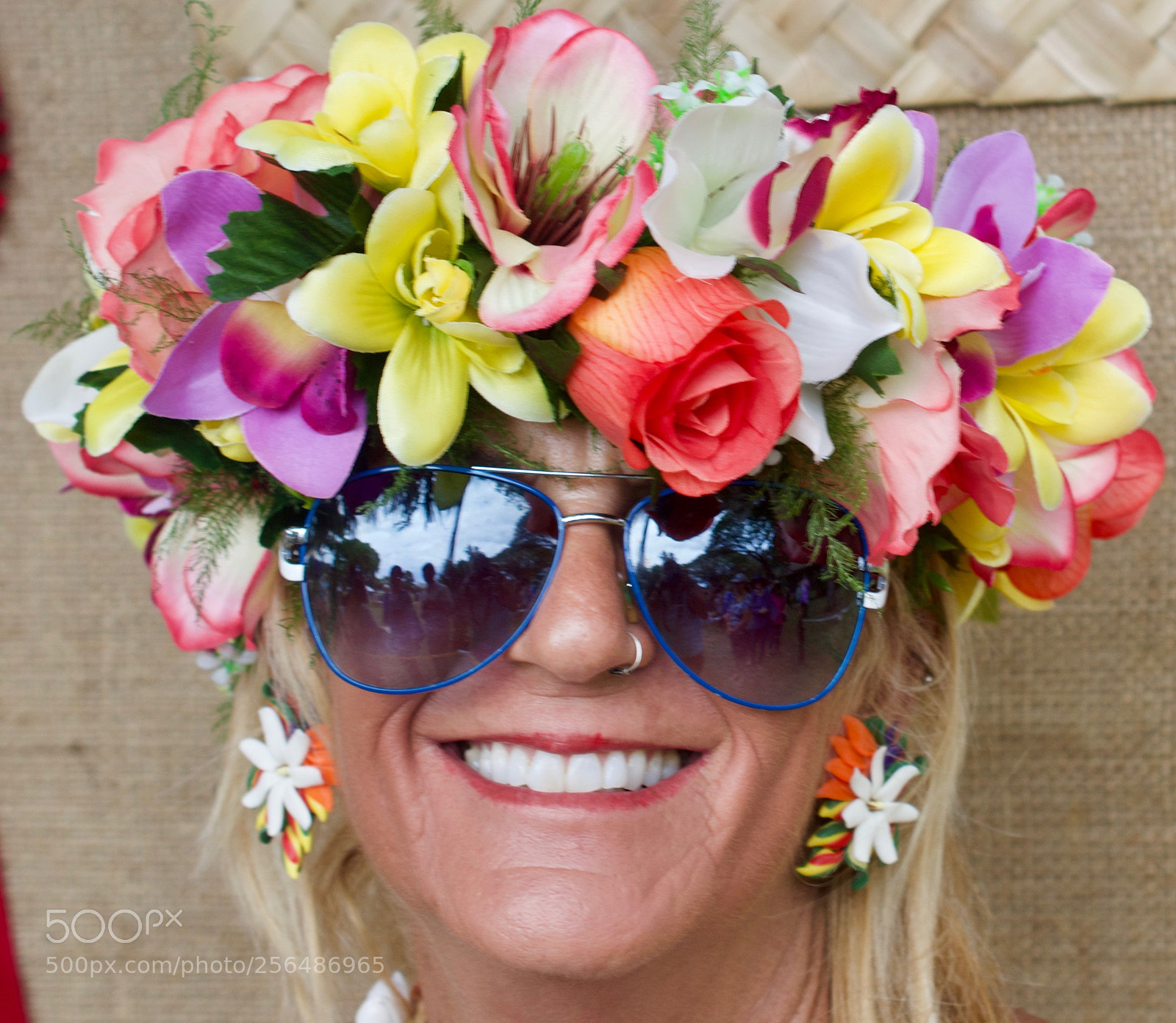 Nikon D3200 sample photo. May day is lei photography