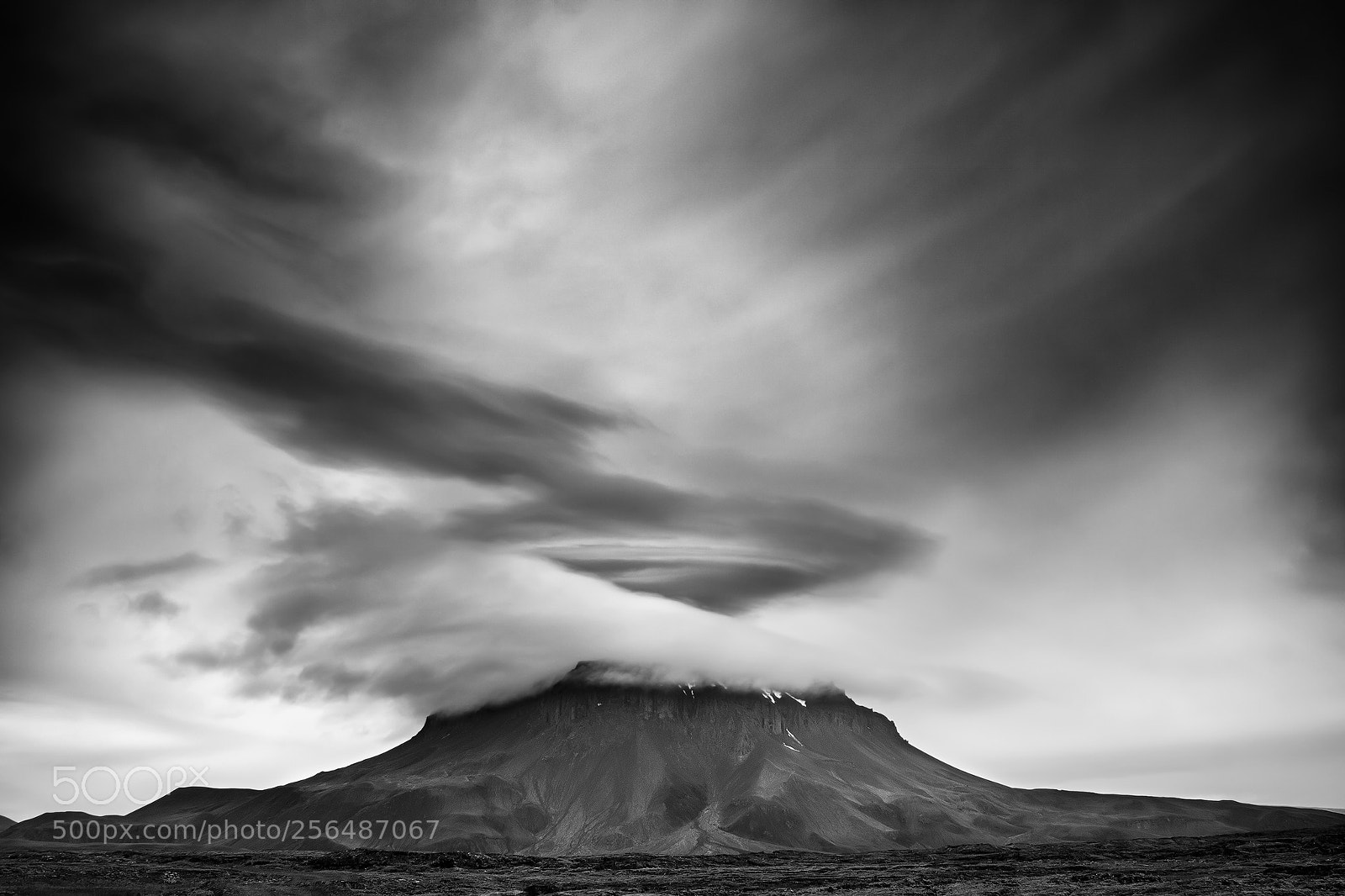 Canon EOS 760D (EOS Rebel T6s / EOS 8000D) sample photo. Dramatic iceland photography
