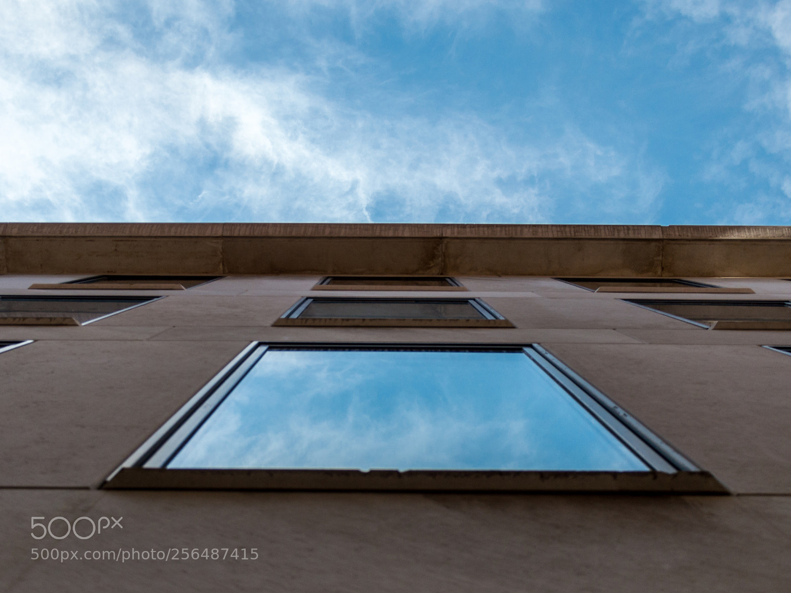 Nikon D3200 sample photo. Window photography