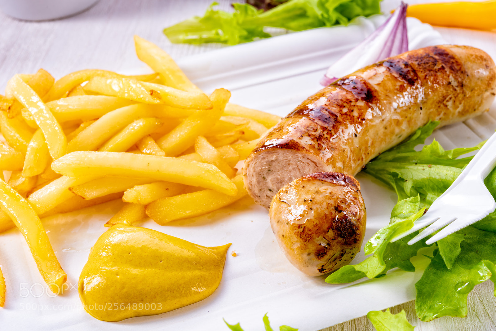 Nikon D810 sample photo. Delicious grilled bratwurst with photography