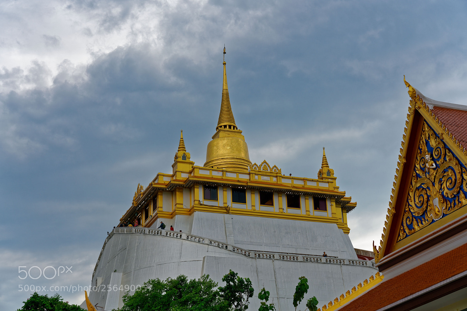 Sony a7R II sample photo. Golden mountain temple photography