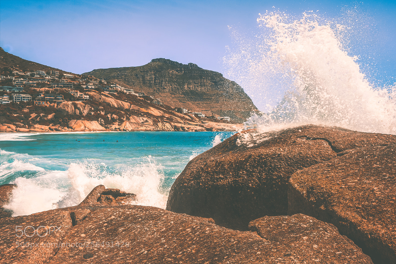 Sony a6000 sample photo. Waves are breaking in photography