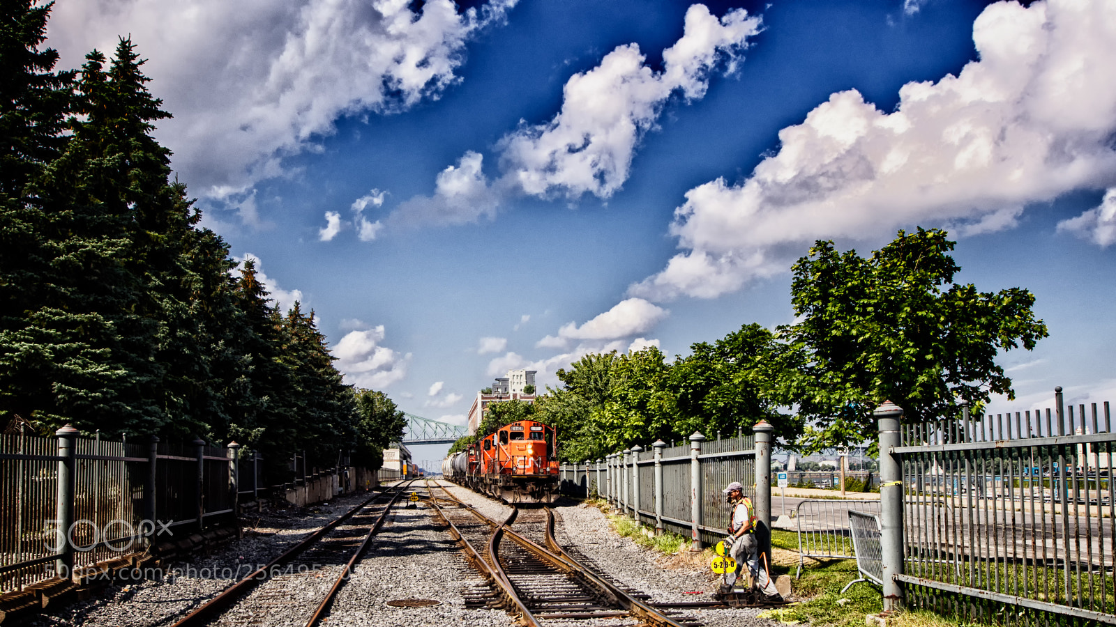 Olympus OM-D E-M5 sample photo. Train coming (color) photography