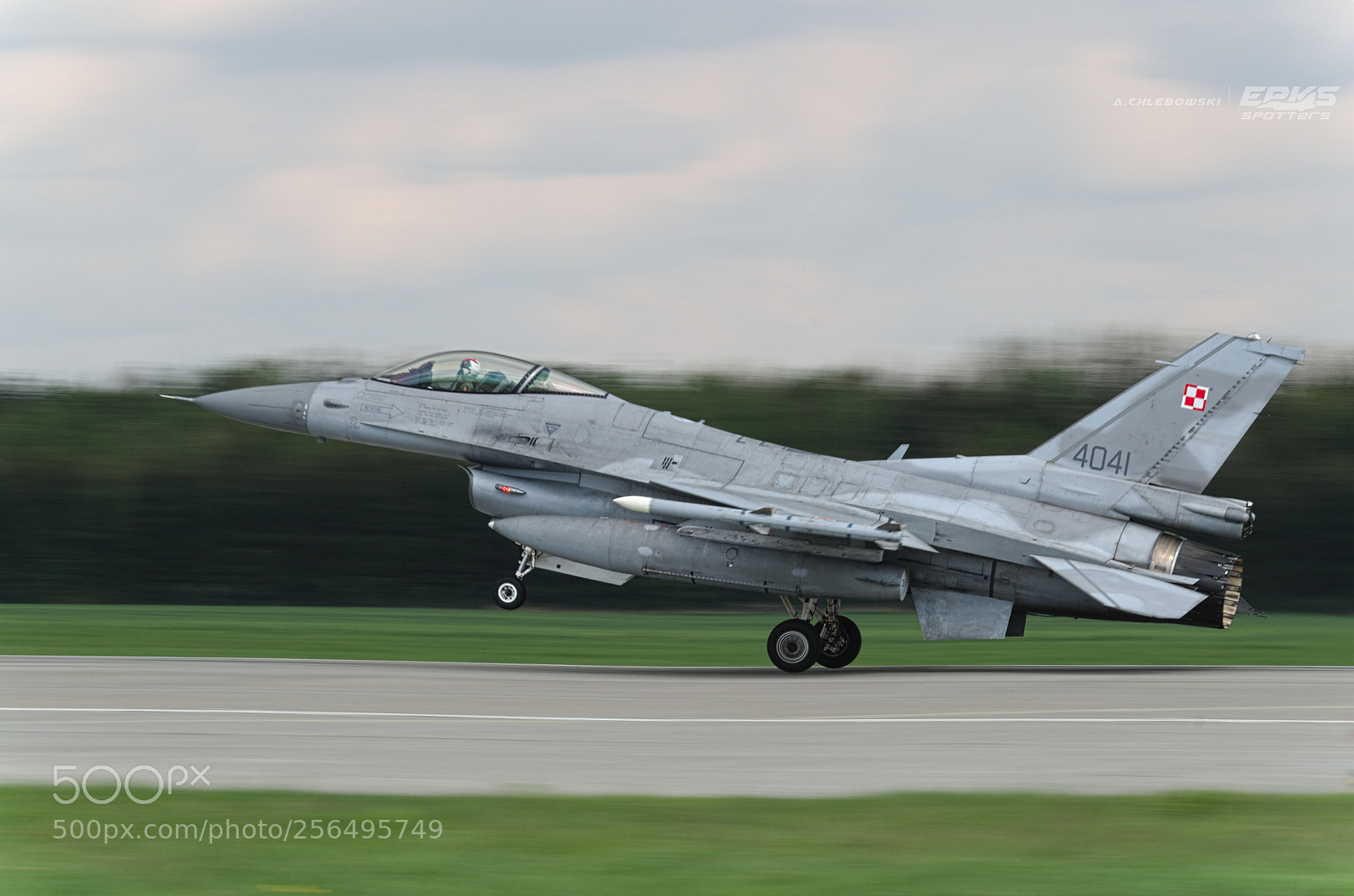 Pentax K-50 sample photo. F-16 c block 52+ photography