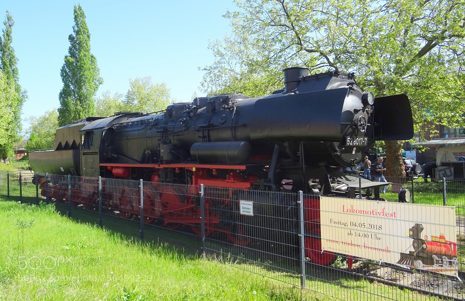 Sony DSC-HX60 sample photo. The old steam locomotive photography