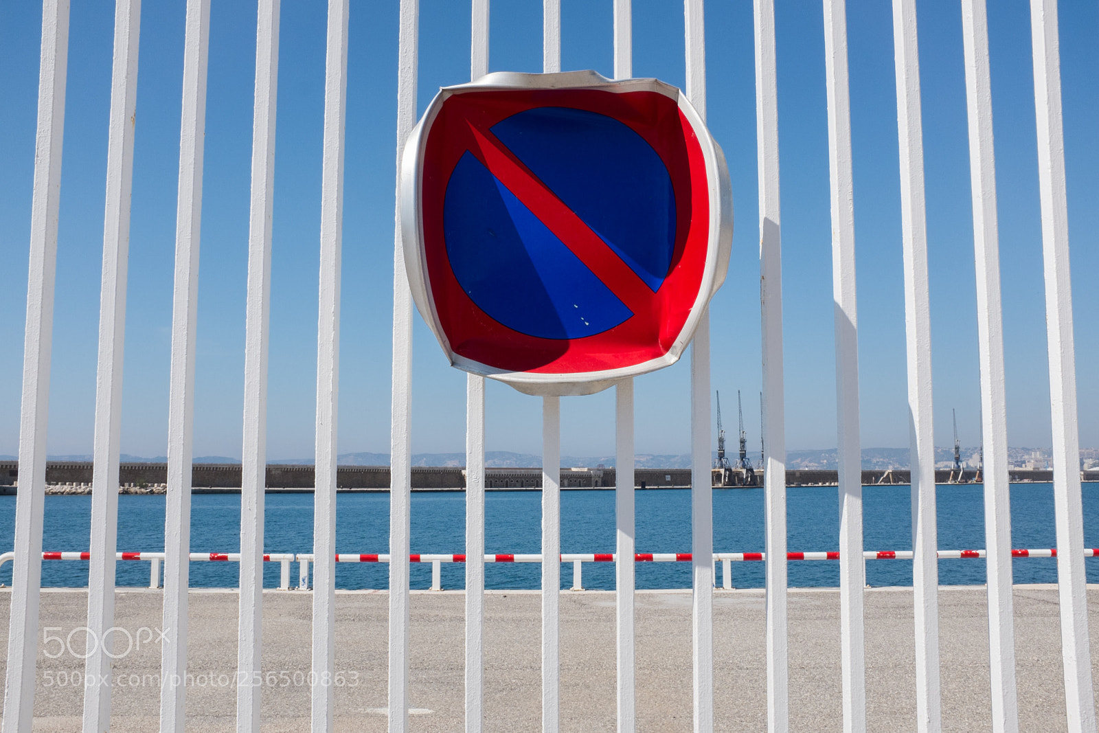 Fujifilm X100T sample photo. Marseille (france), 2017. photography
