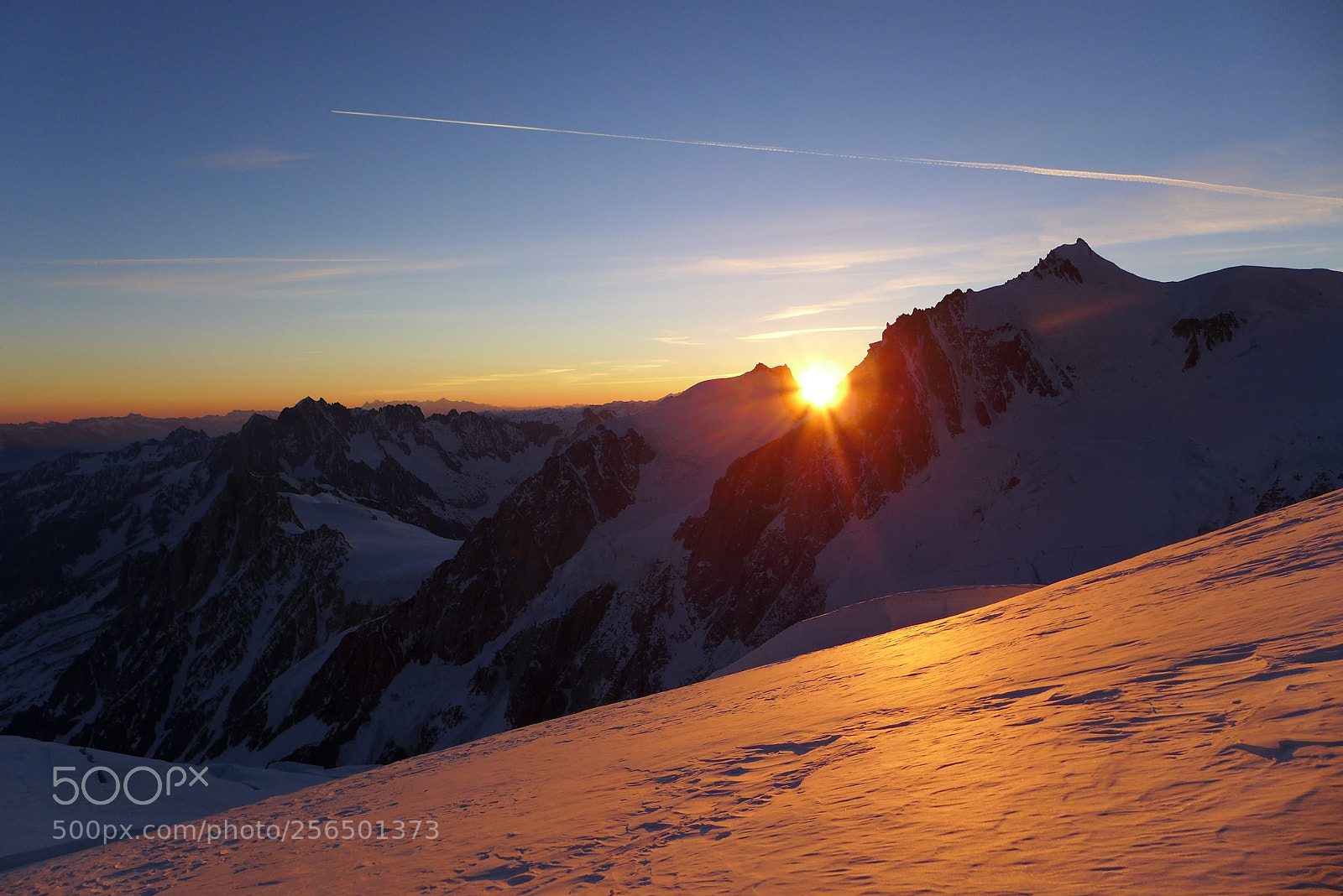 Panasonic Lumix DMC-LX7 sample photo. Sunrise at the mont photography