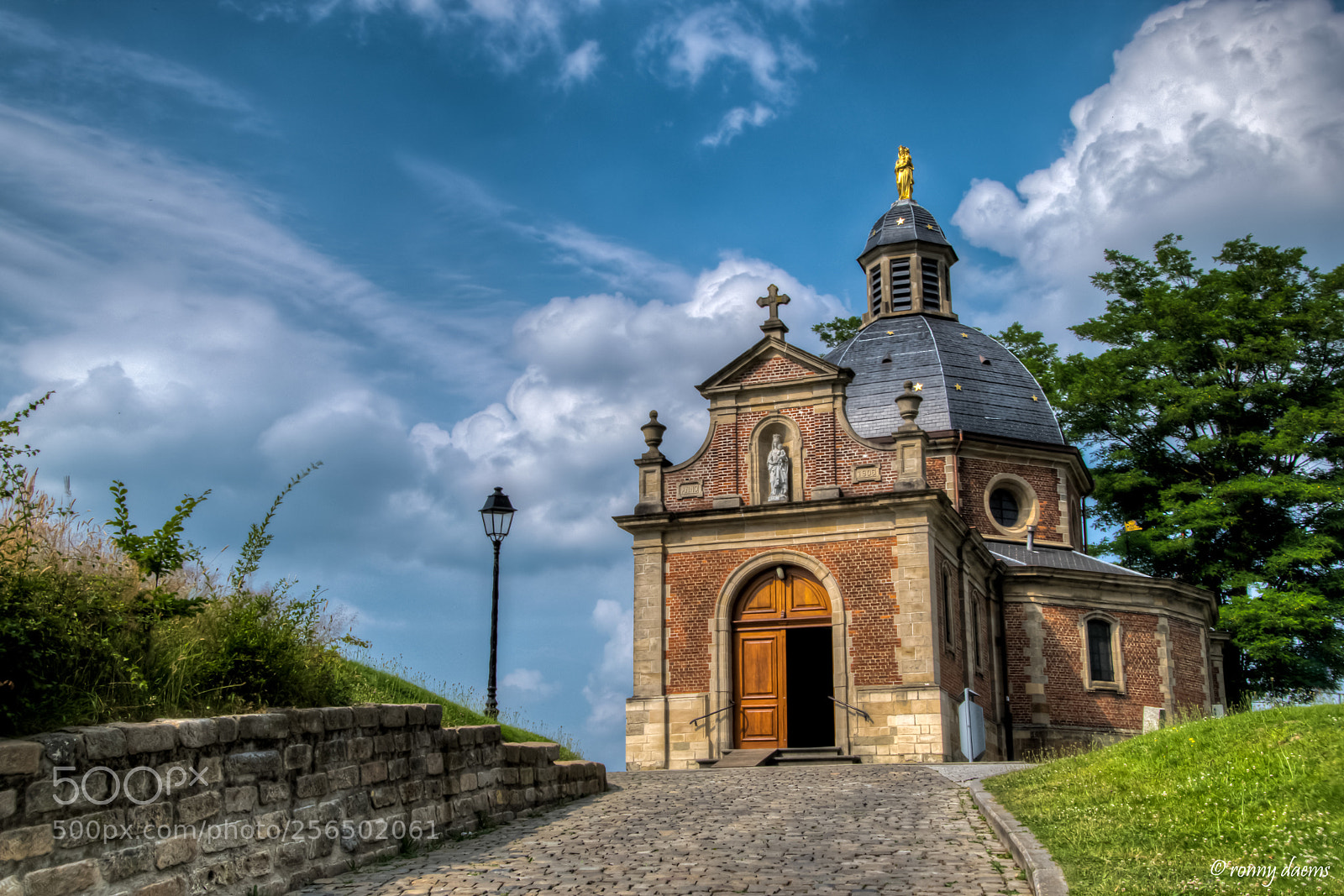 Nikon D5300 sample photo. Geraardsbergen, kapel. photography