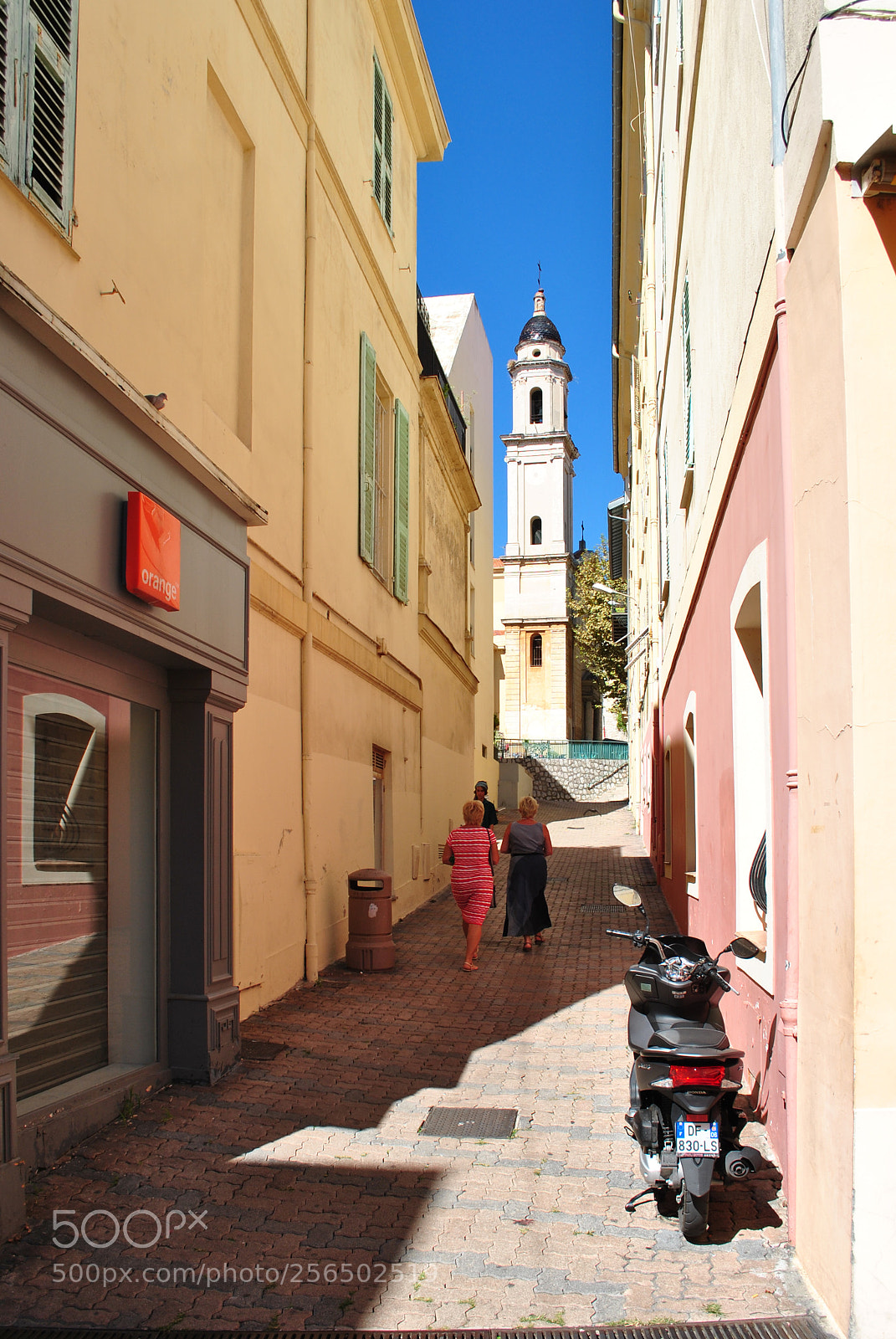 Nikon D3000 sample photo. Menton, france photography